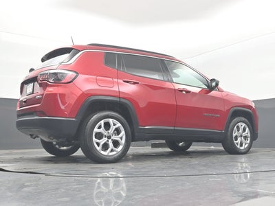 2025 Jeep Compass Latitude 4x4