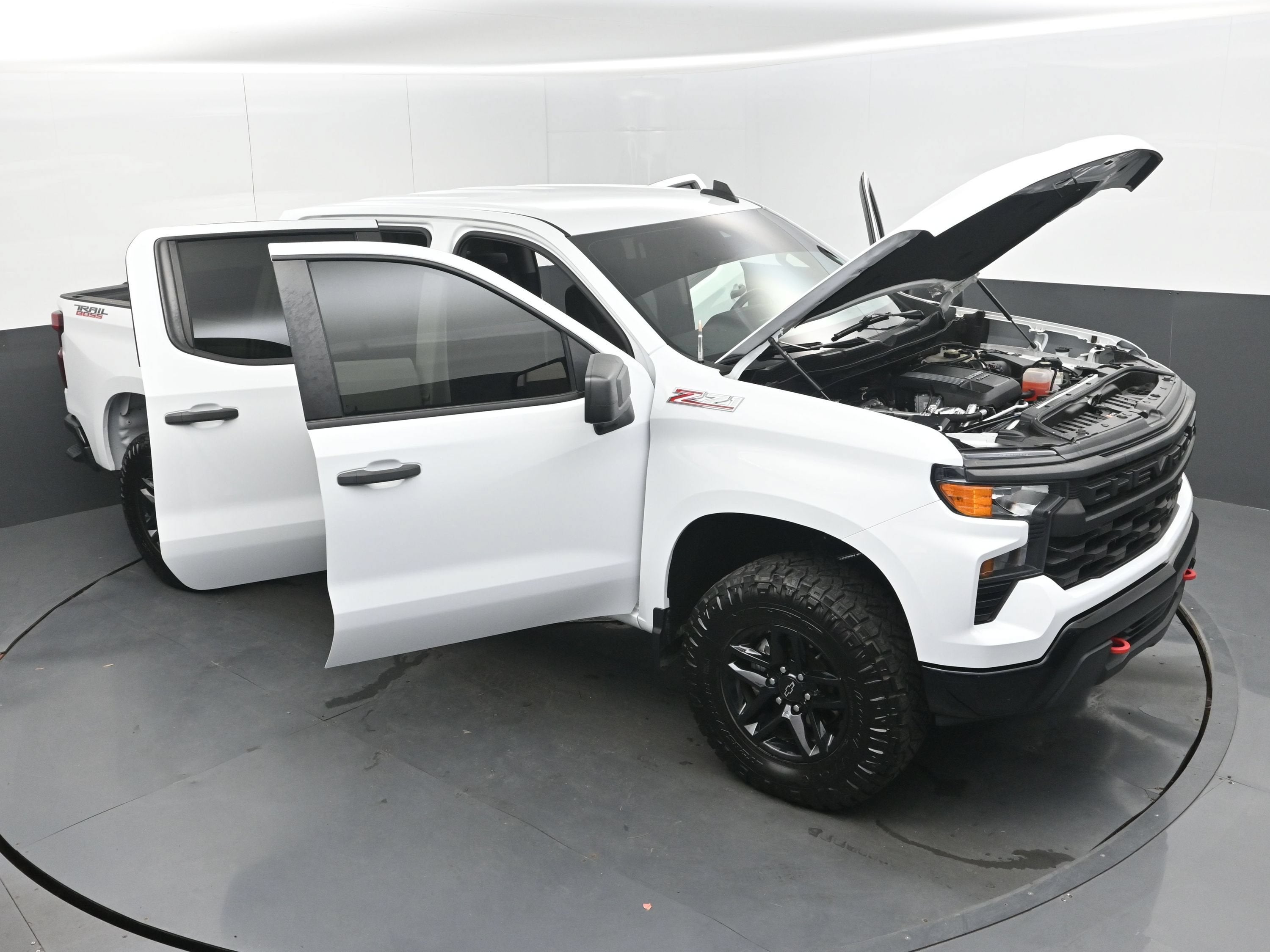 2022 Chevrolet Silverado 1500 Custom Trail Boss