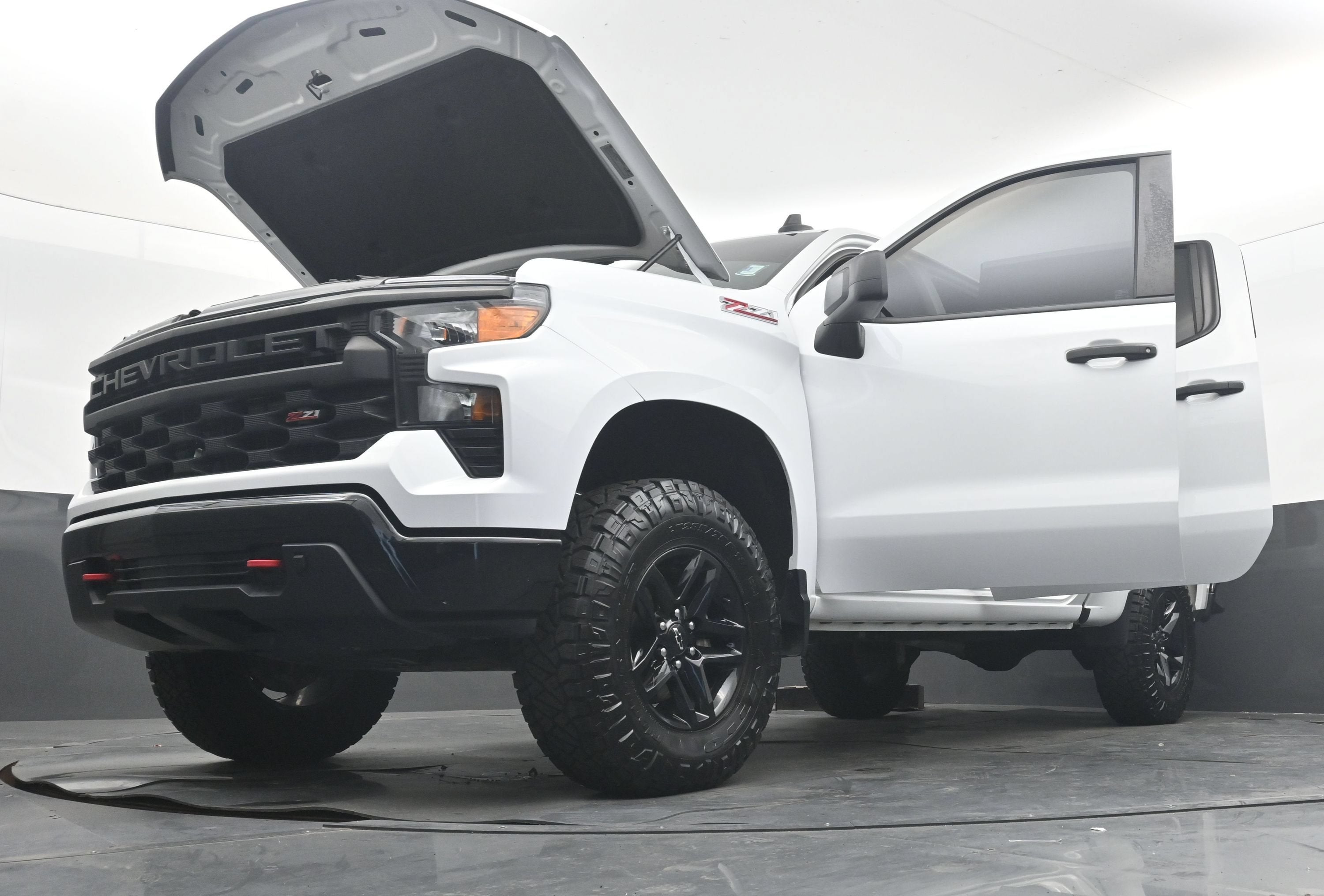 2022 Chevrolet Silverado 1500 Custom Trail Boss