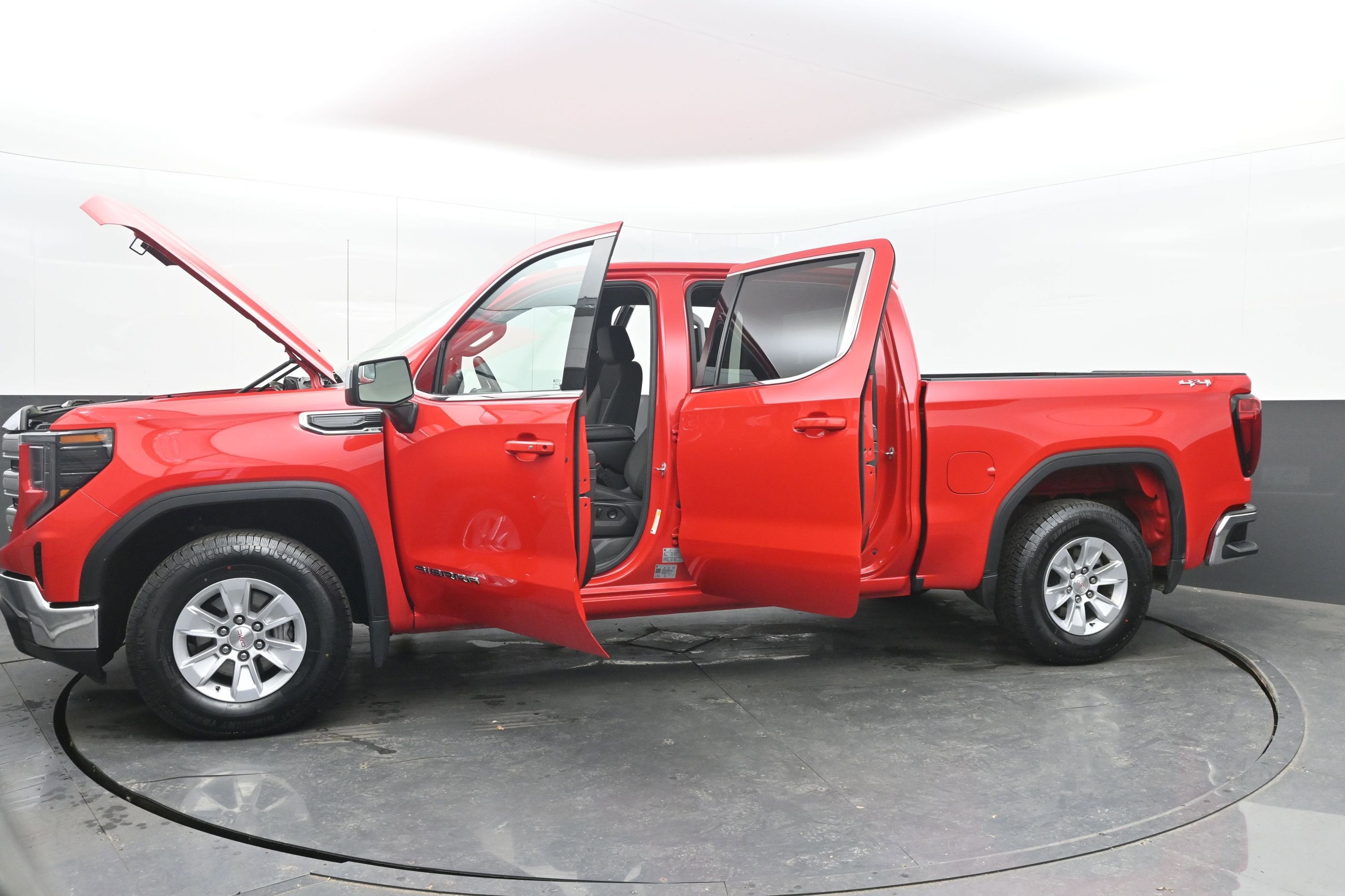 2024 GMC Sierra 1500 SLE