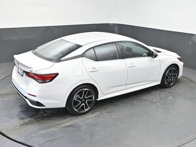 2024 Nissan Sentra SR Xtronic CVT