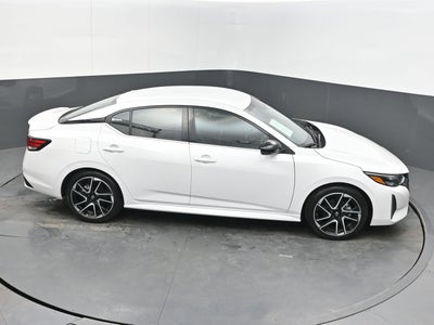 2024 Nissan Sentra SR Xtronic CVT