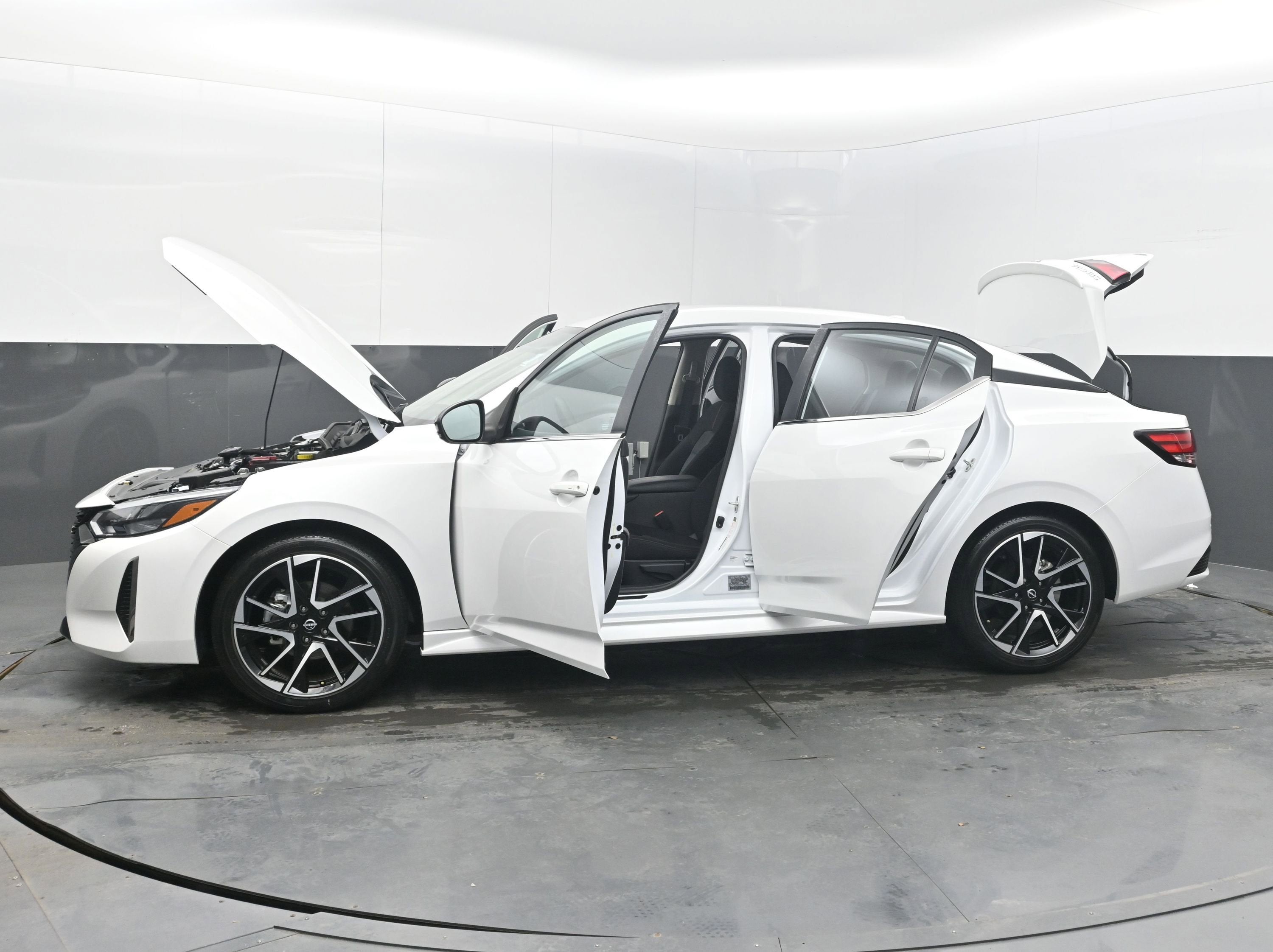 2024 Nissan Sentra SR Xtronic CVT