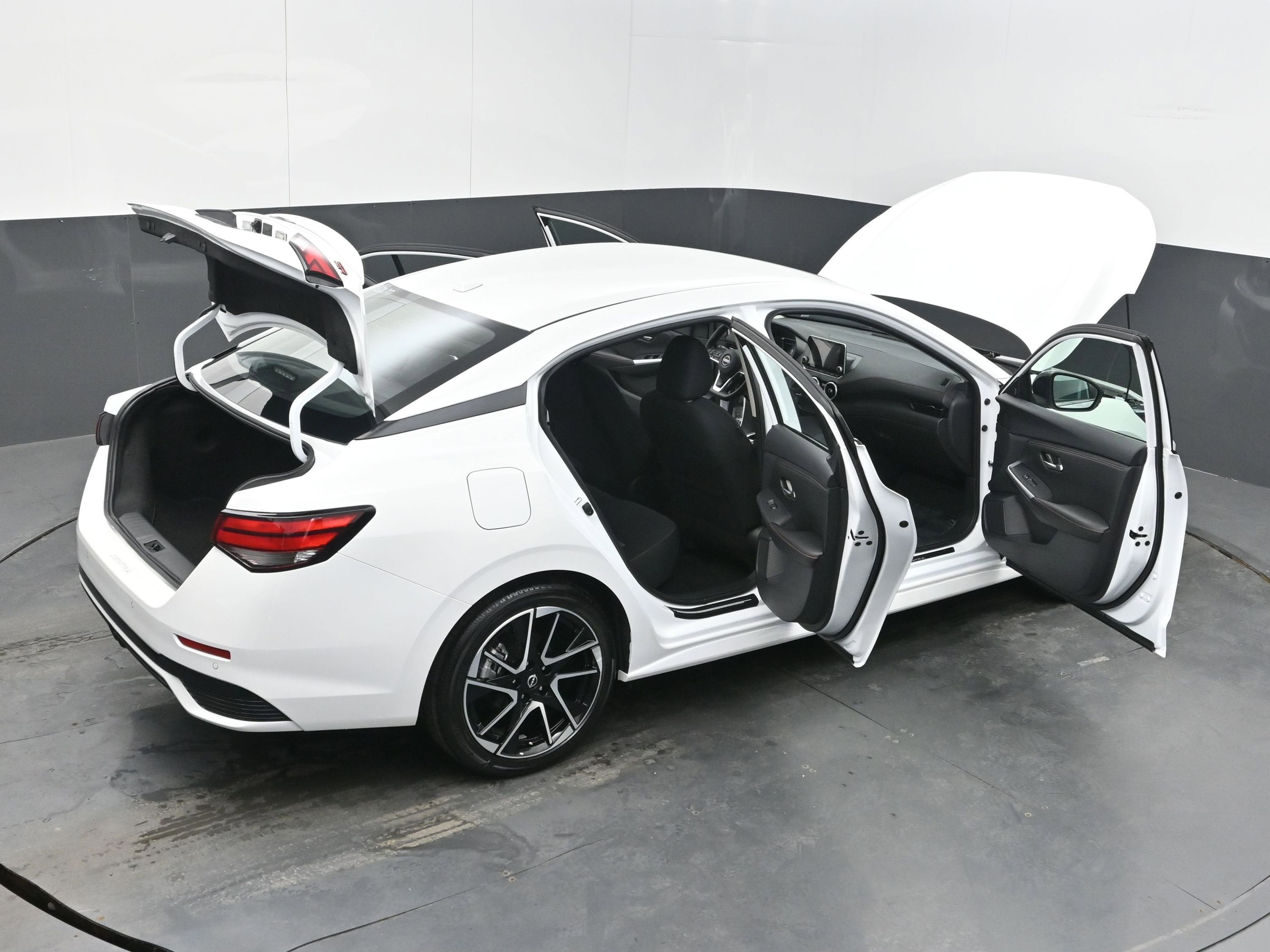 2024 Nissan Sentra SR Xtronic CVT