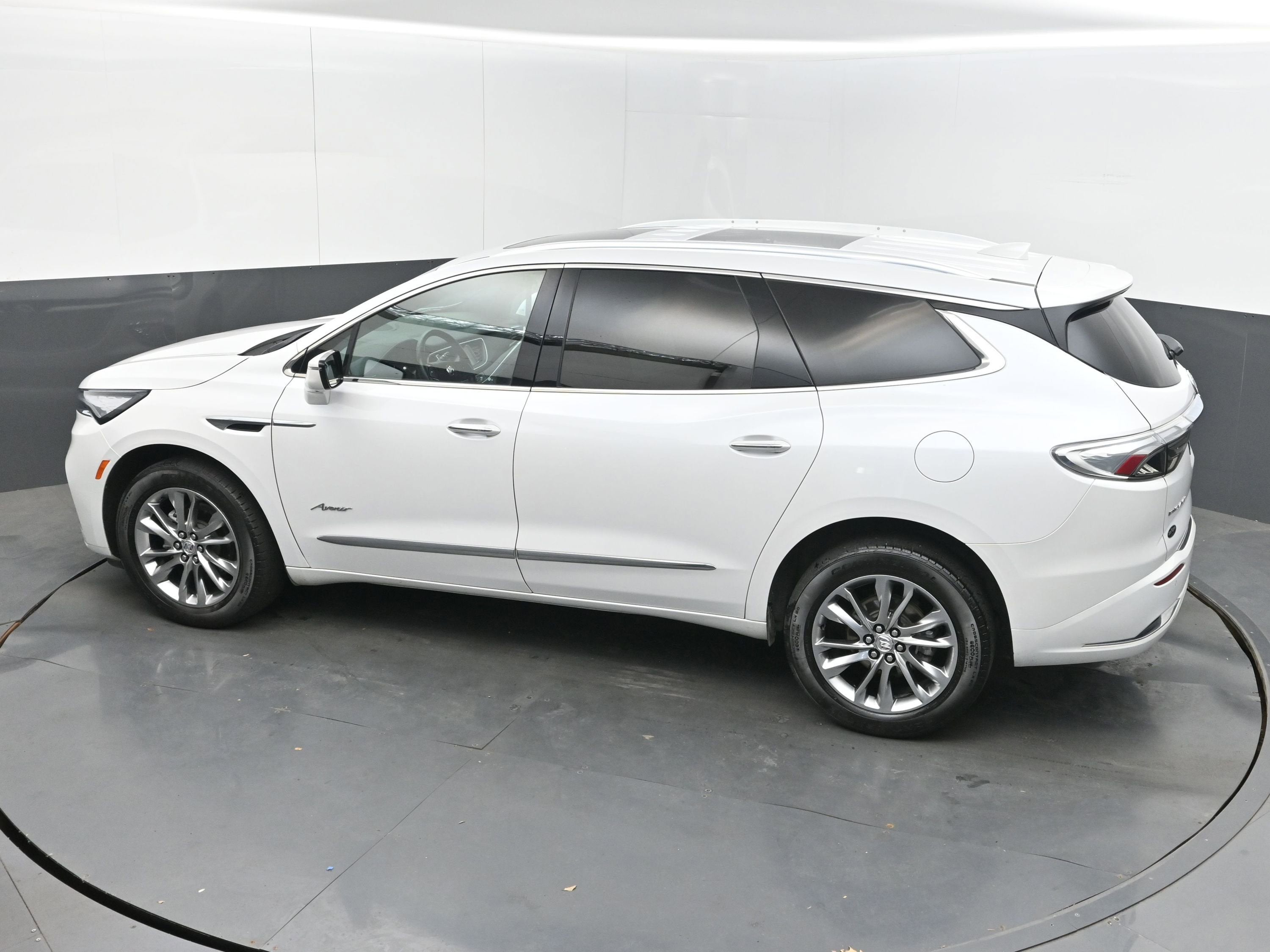 2024 Buick Enclave Avenir