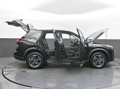 2025 Nissan Rogue SV FWD