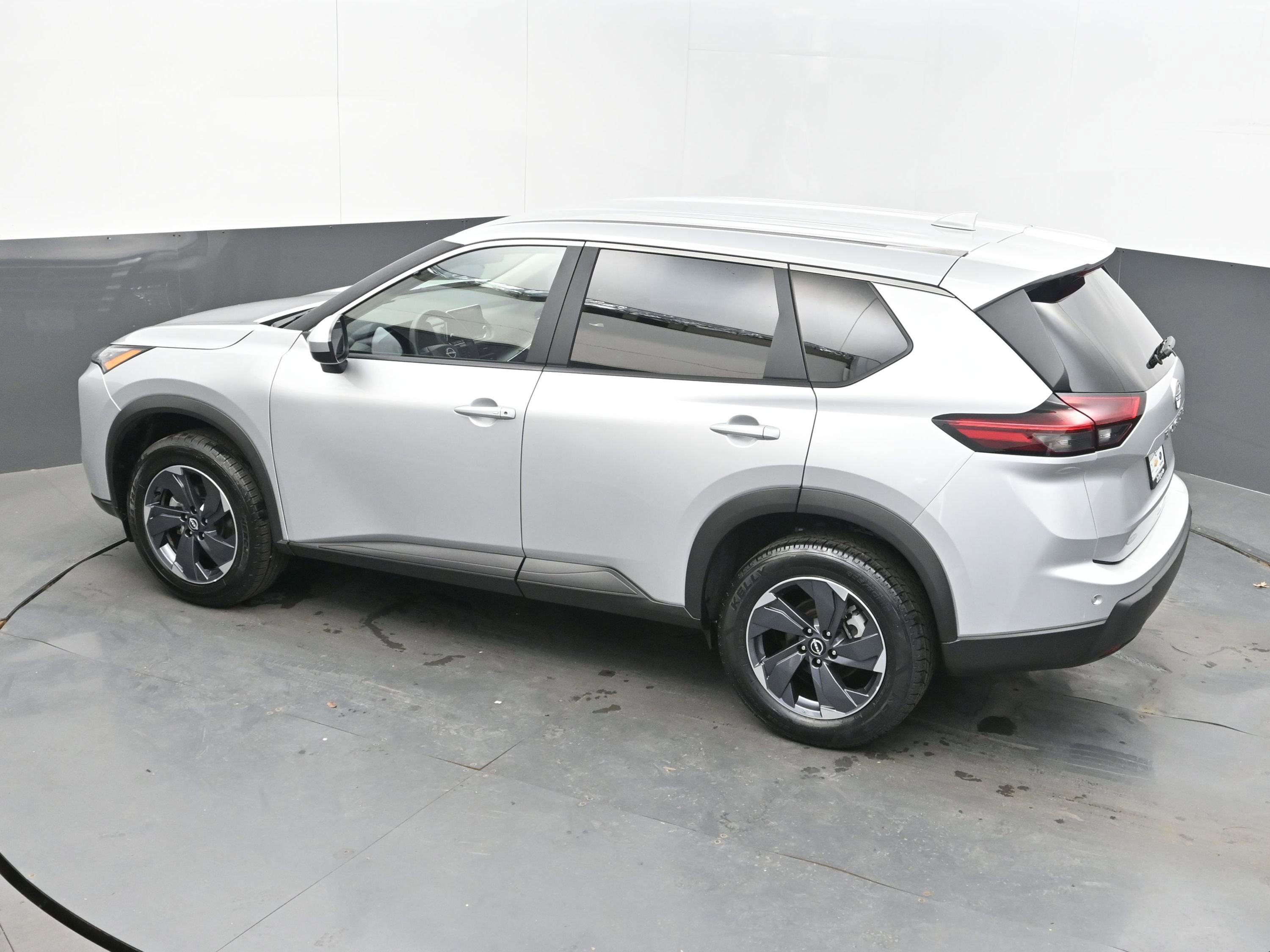 2025 Nissan Rogue SV FWD