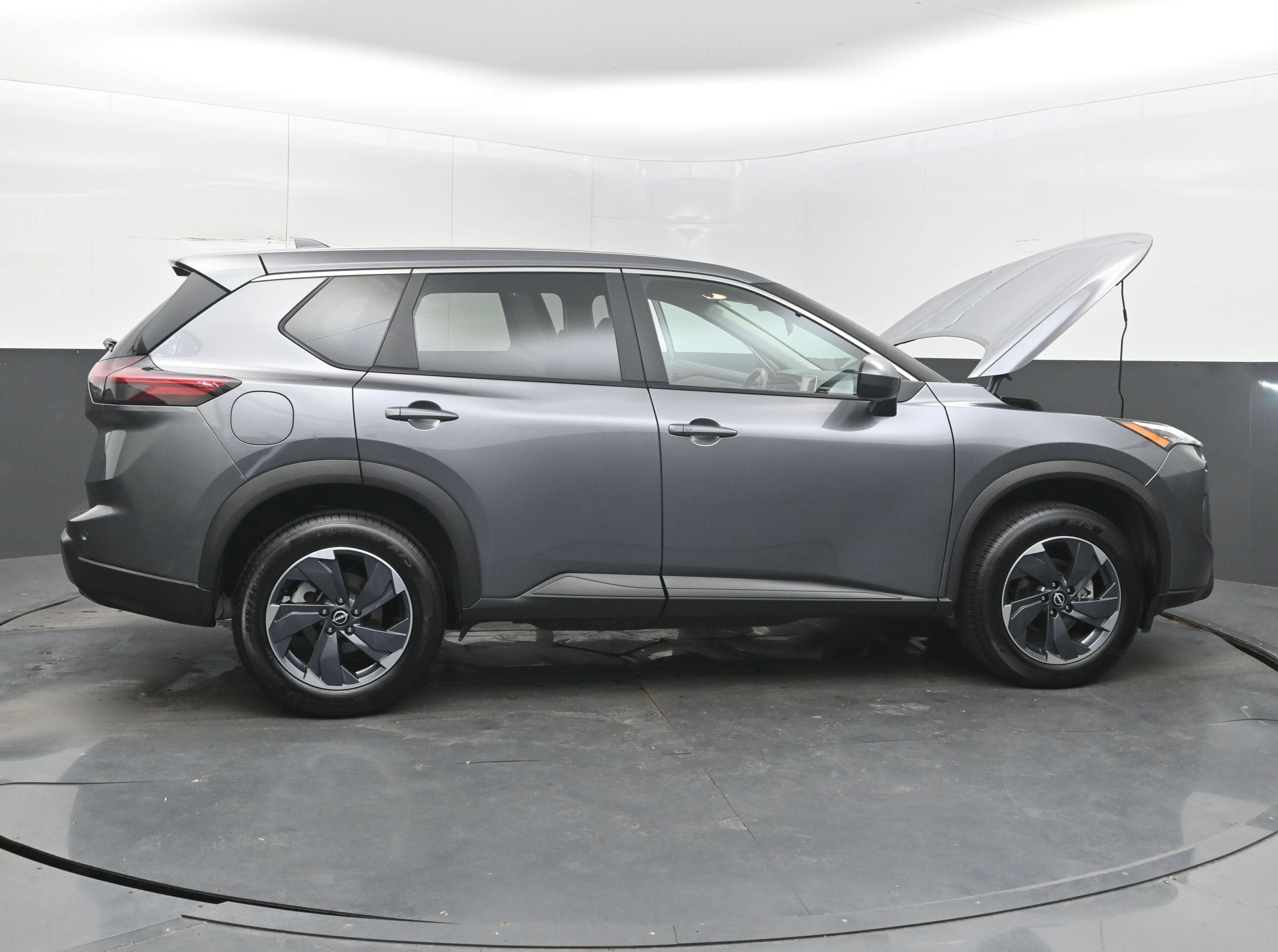 2025 Nissan Rogue SV FWD