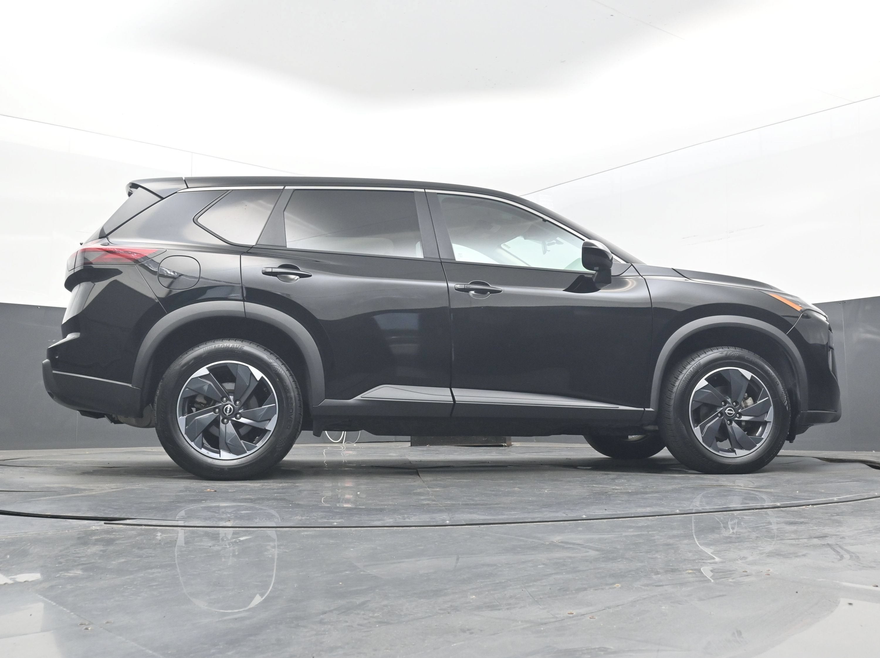 2025 Nissan Rogue SV FWD