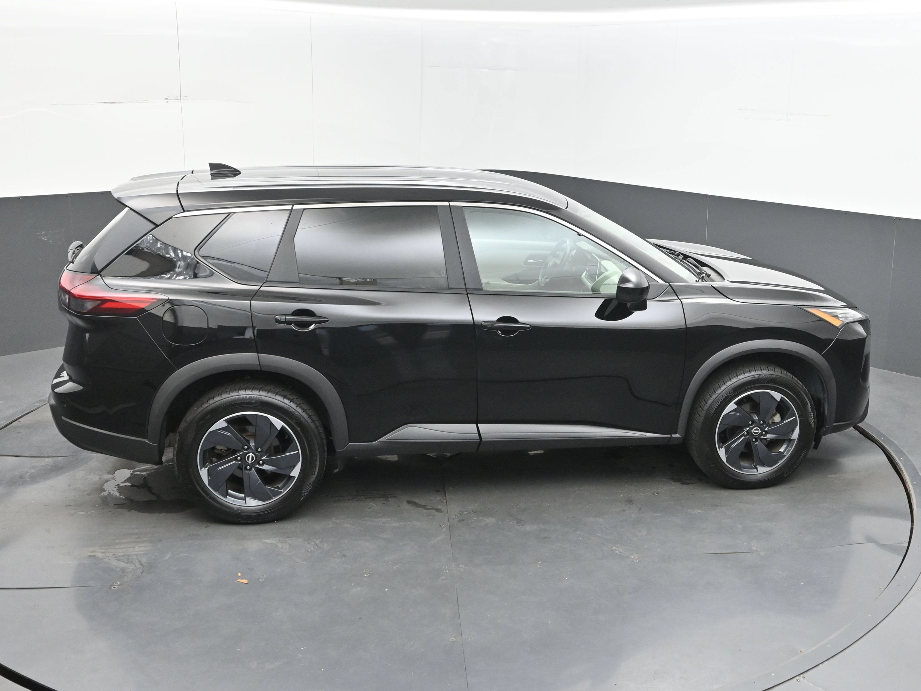 2025 Nissan Rogue SV FWD