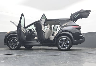 2025 Nissan Rogue SV FWD