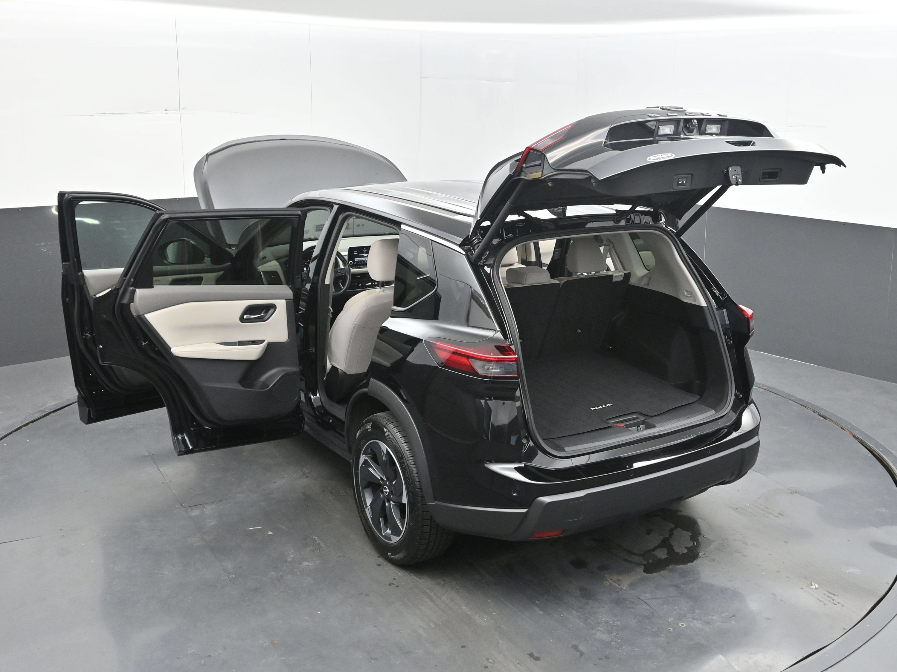 2025 Nissan Rogue SV FWD