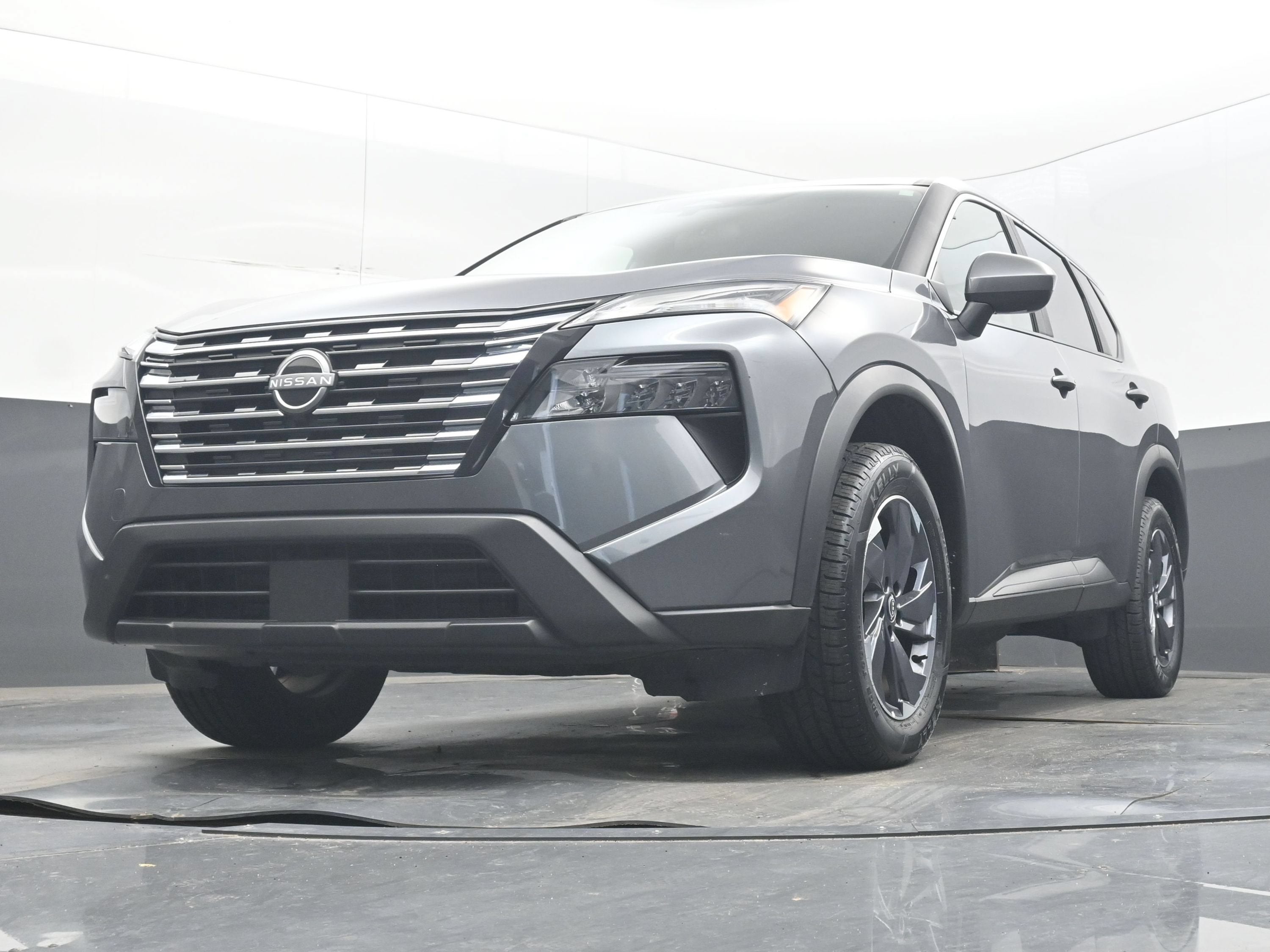 2025 Nissan Rogue SV FWD