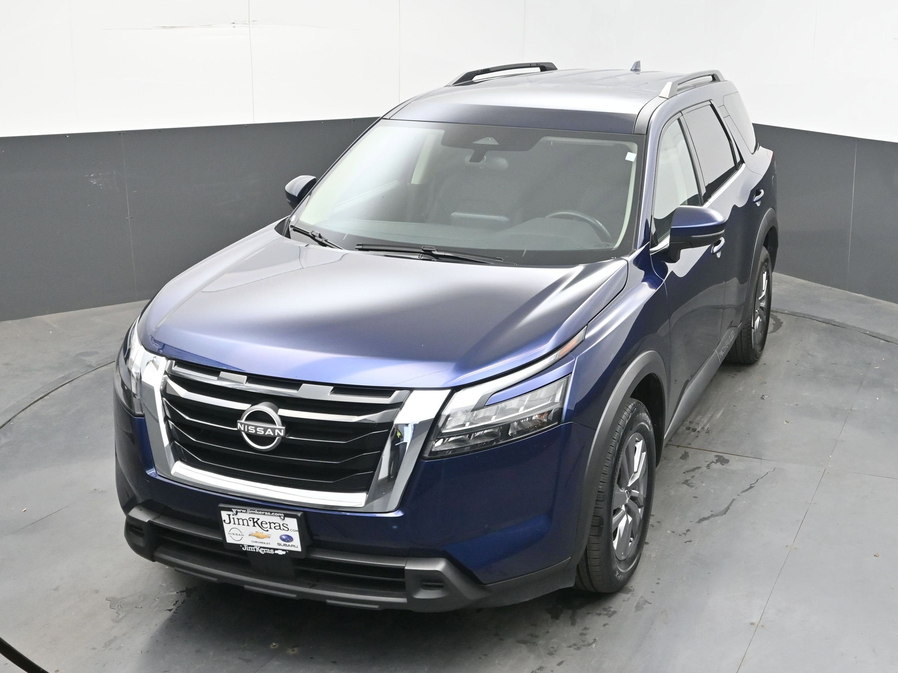 2025 Nissan Pathfinder SV 4WD
