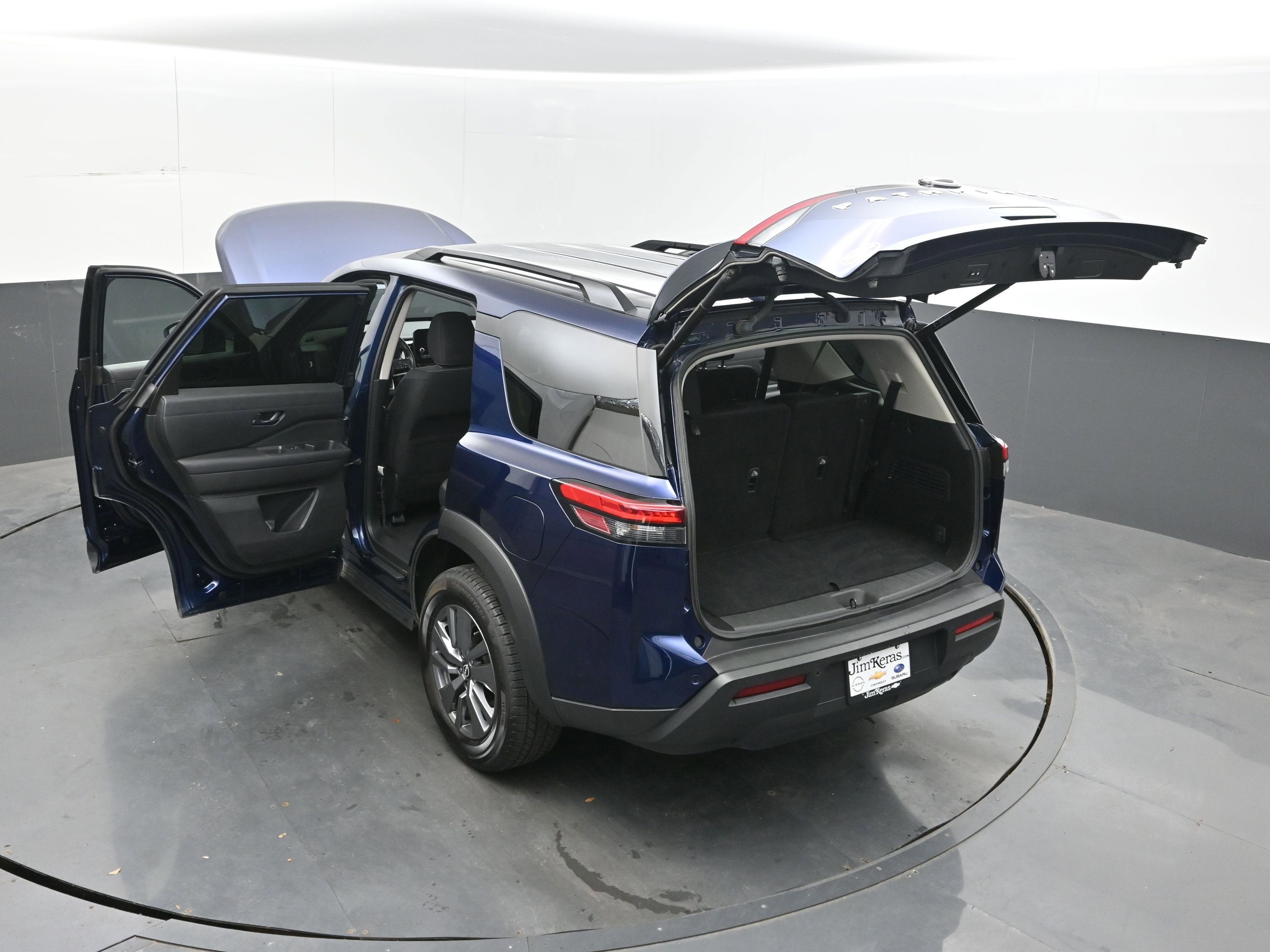2025 Nissan Pathfinder SV 4WD