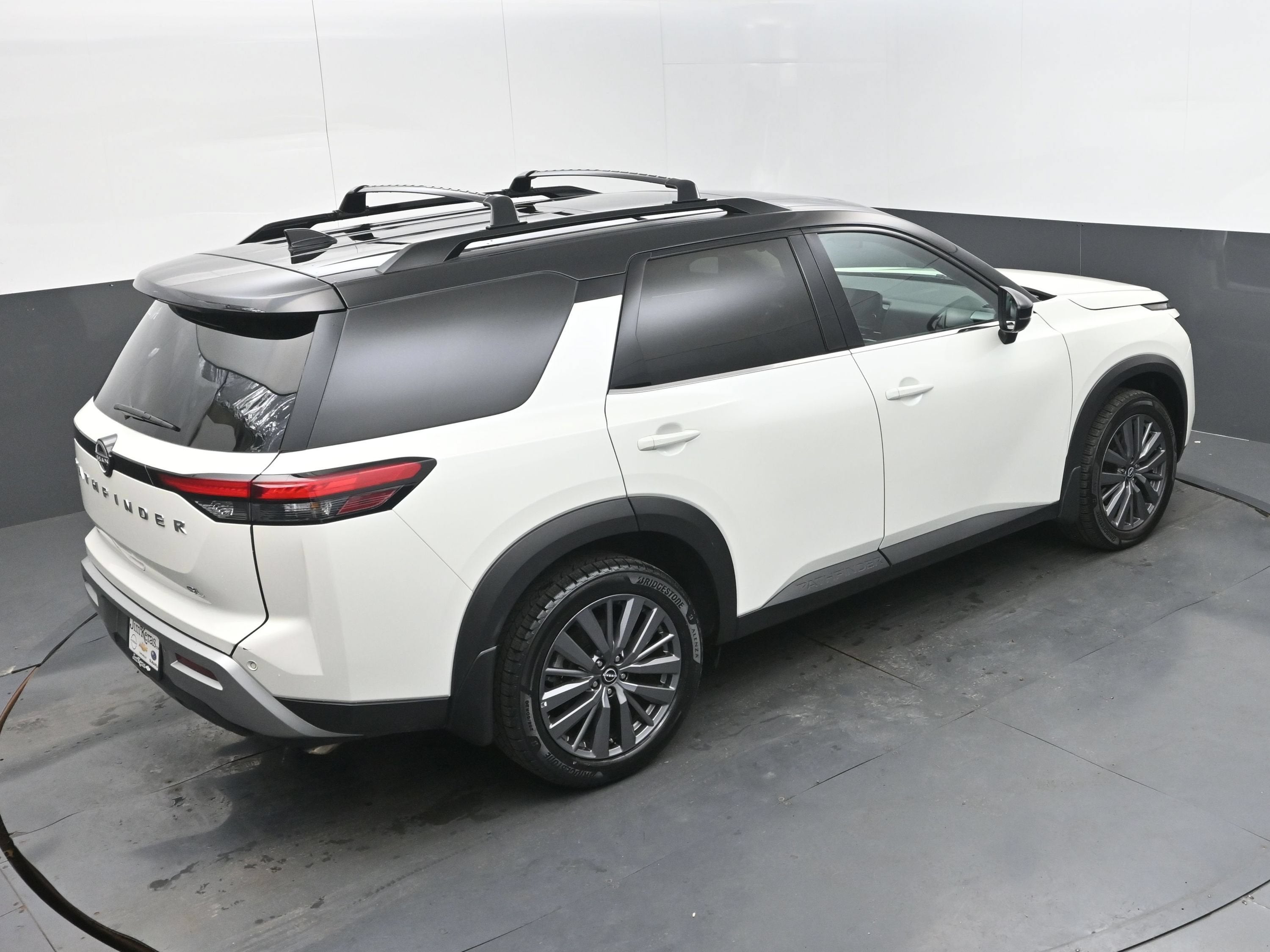 2024 Nissan Pathfinder SL FWD