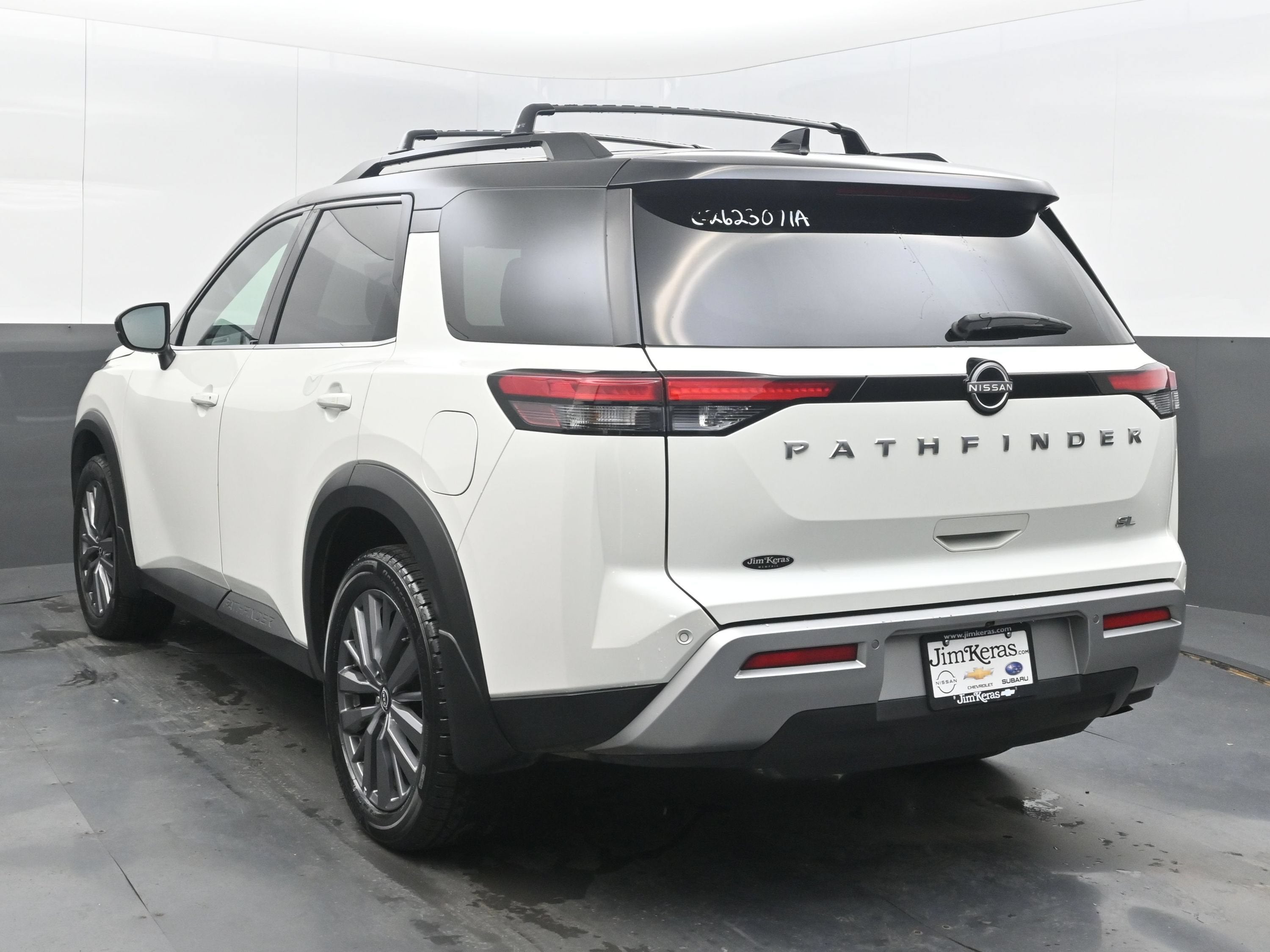 2024 Nissan Pathfinder SL FWD