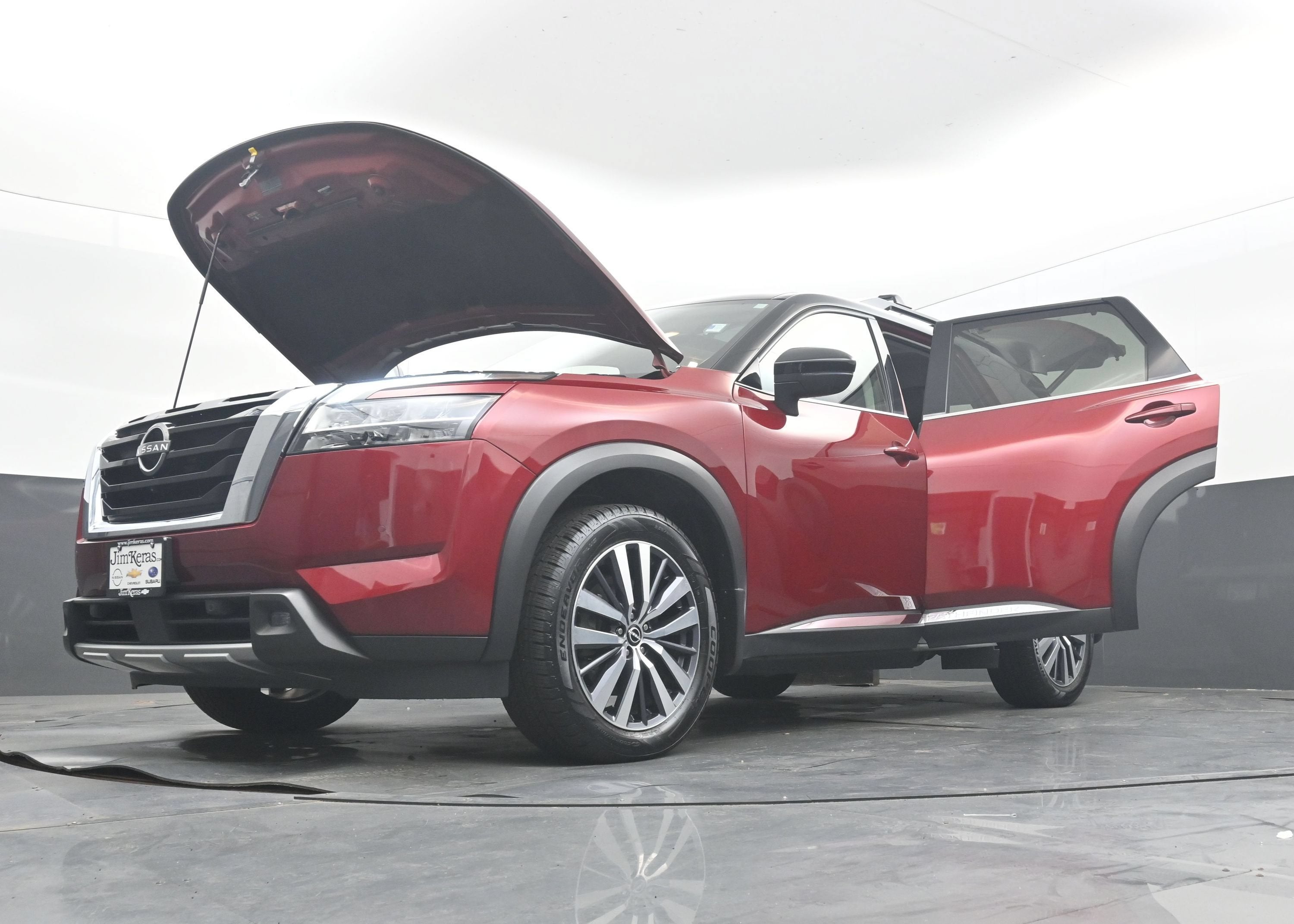 2022 Nissan Pathfinder Platinum 2WD