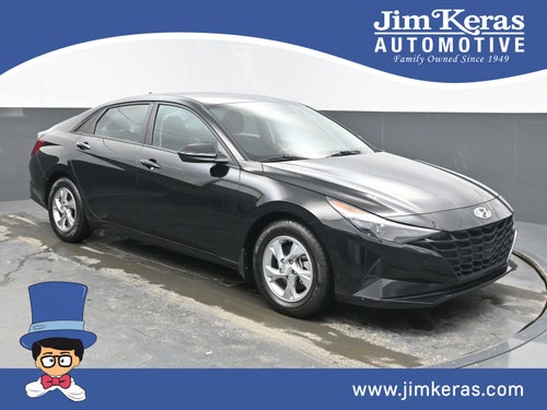 2022 Hyundai Elantra SE