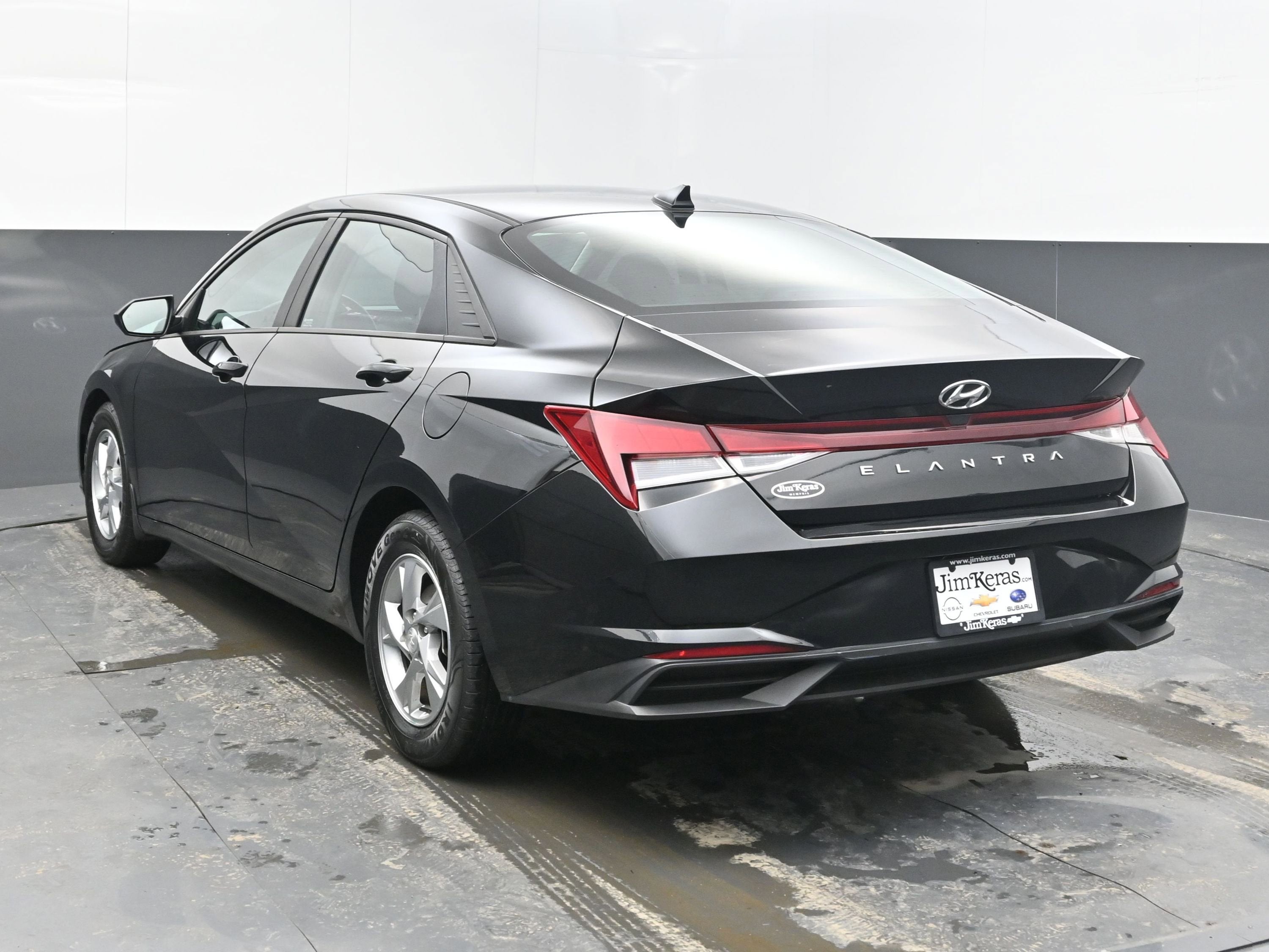 2022 Hyundai Elantra SE