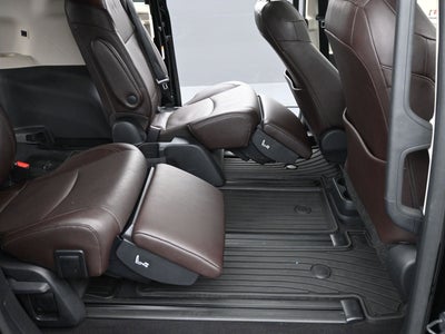 2022 Toyota Sienna Platinum