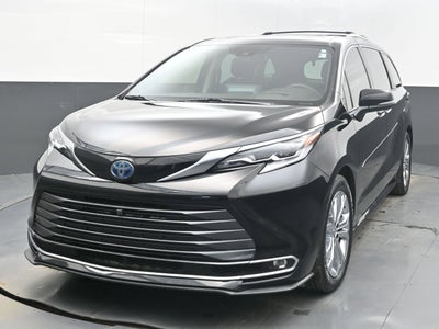 2022 Toyota Sienna Platinum