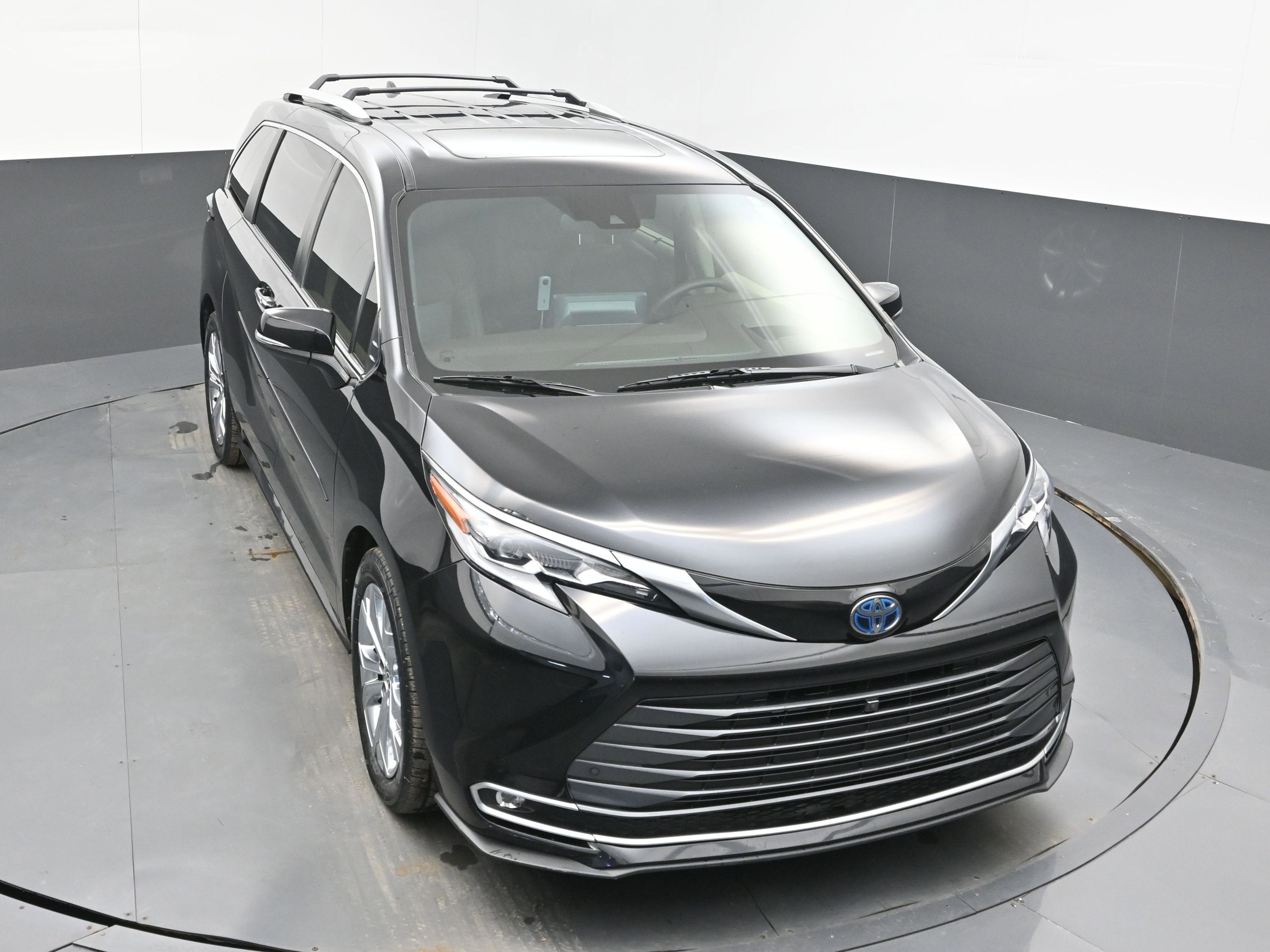 2022 Toyota Sienna Platinum