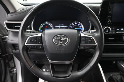 2022 Toyota Highlander Hybrid XLE