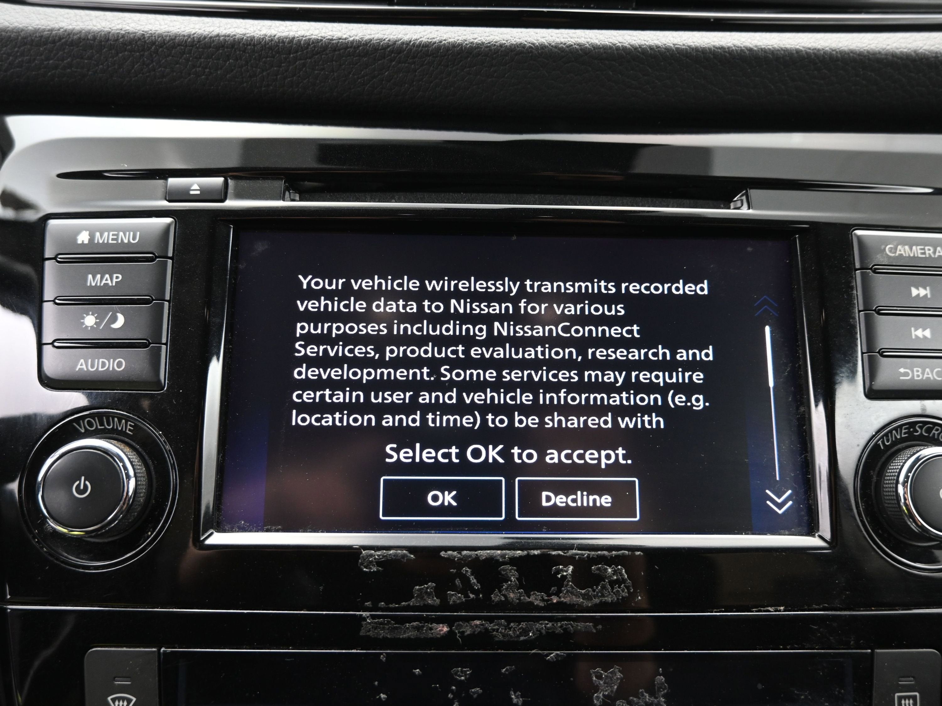 2021 Nissan Rogue Sport SL FWD Xtronic CVT