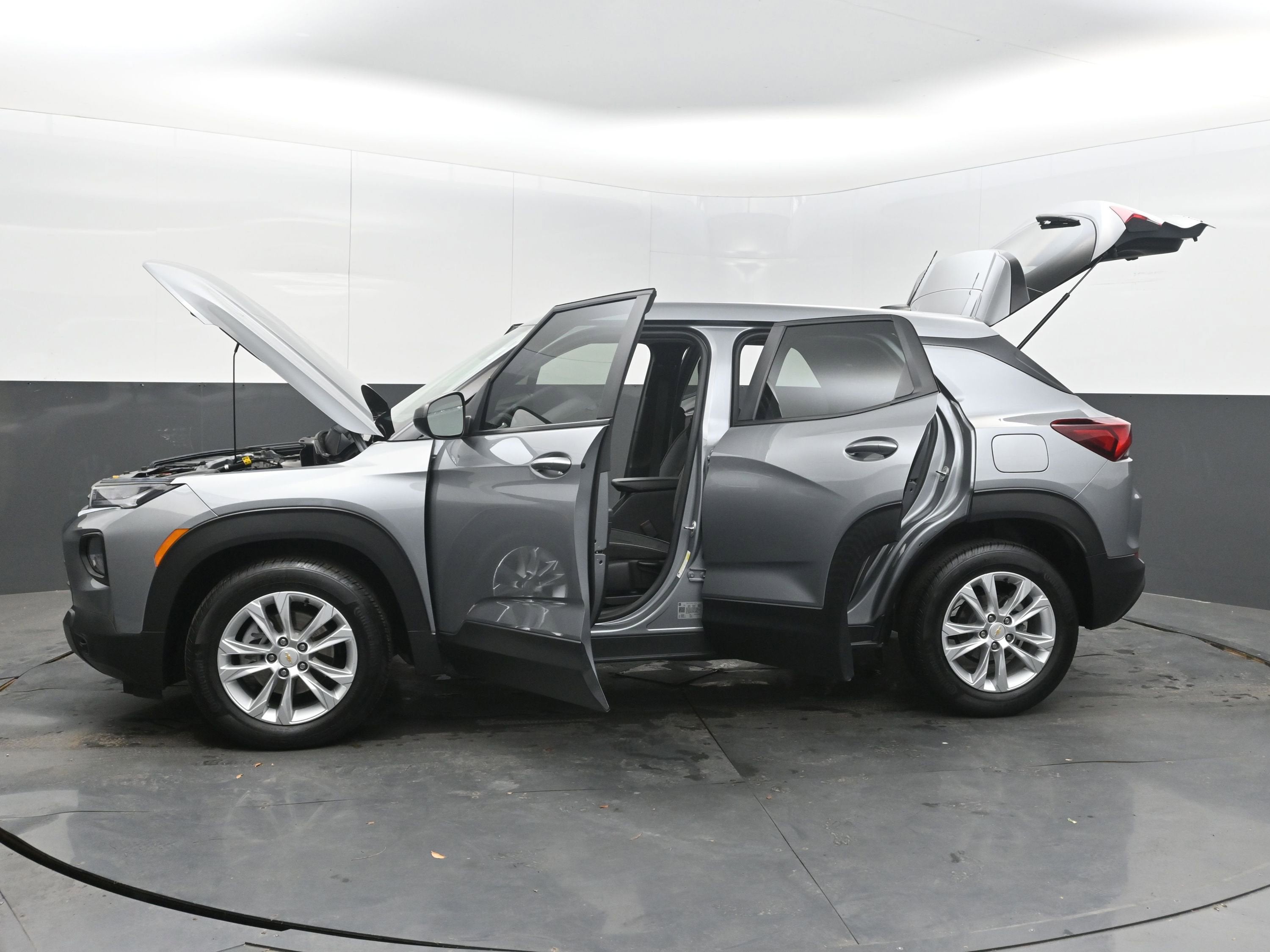 2023 Chevrolet Trailblazer LS