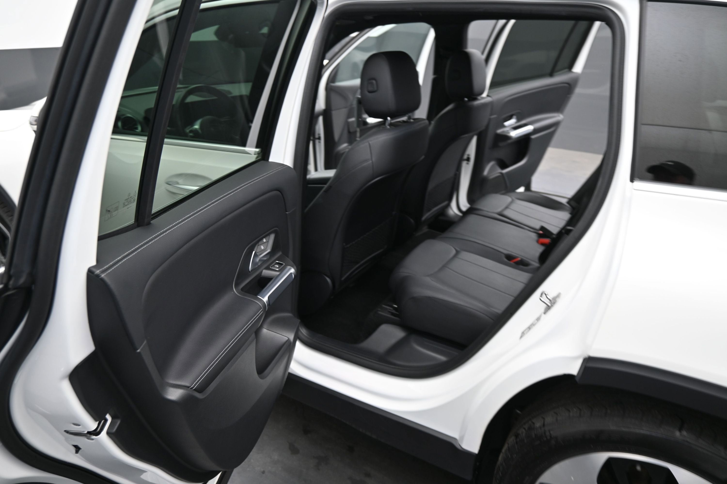 2025 Mercedes-Benz GLB GLB 250