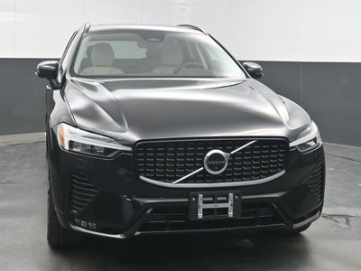 2023 Volvo XC60 B5 Plus Dark Theme