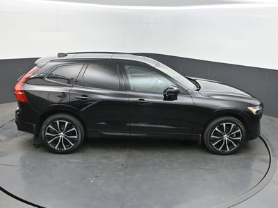2023 Volvo XC60 B5 Plus Dark Theme