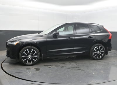 2023 Volvo XC60 B5 Plus Dark Theme