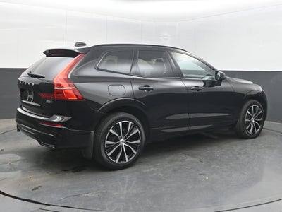 2023 Volvo XC60 B5 Plus Dark Theme