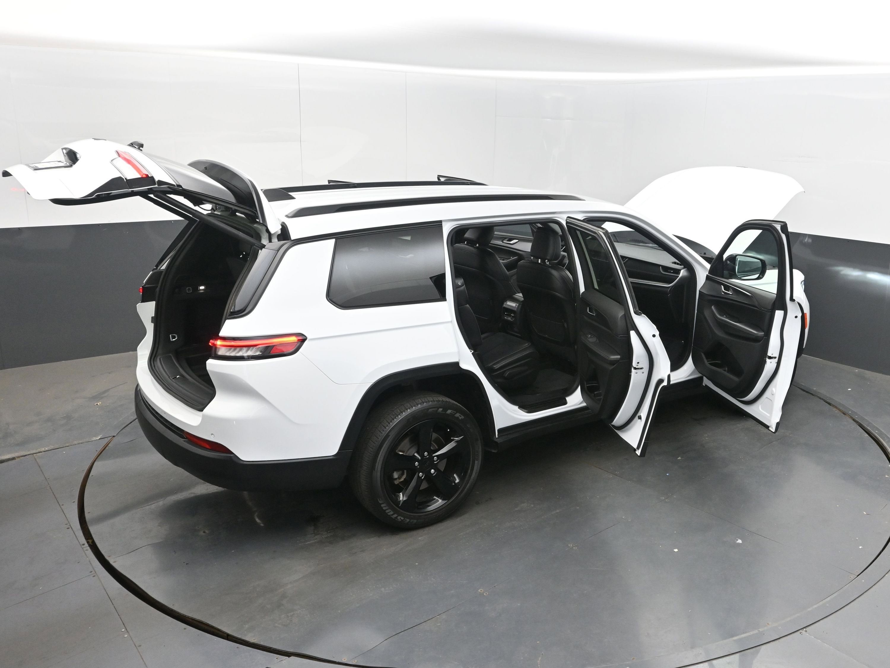 2024 Jeep Grand Cherokee L Altitude