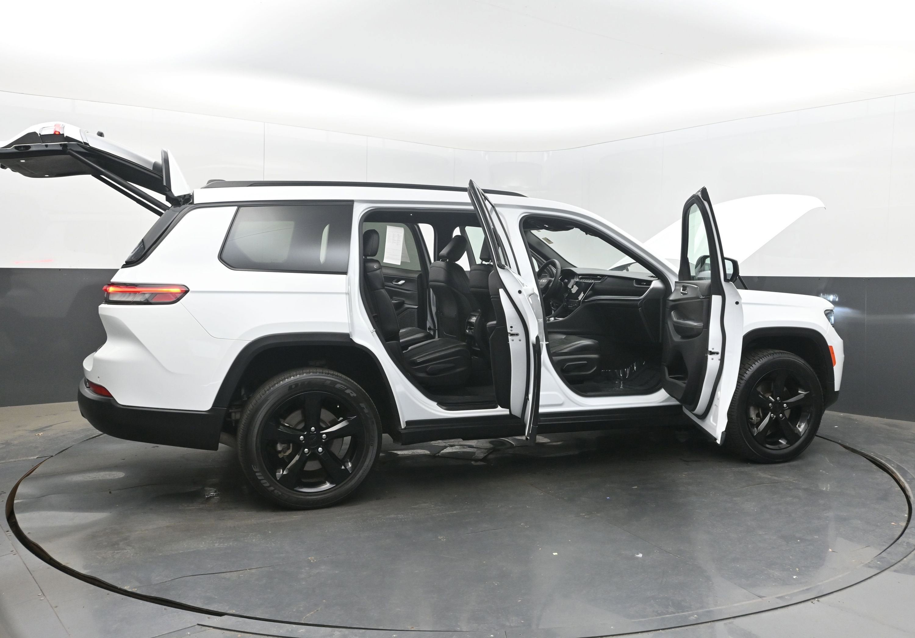 2024 Jeep Grand Cherokee L Altitude