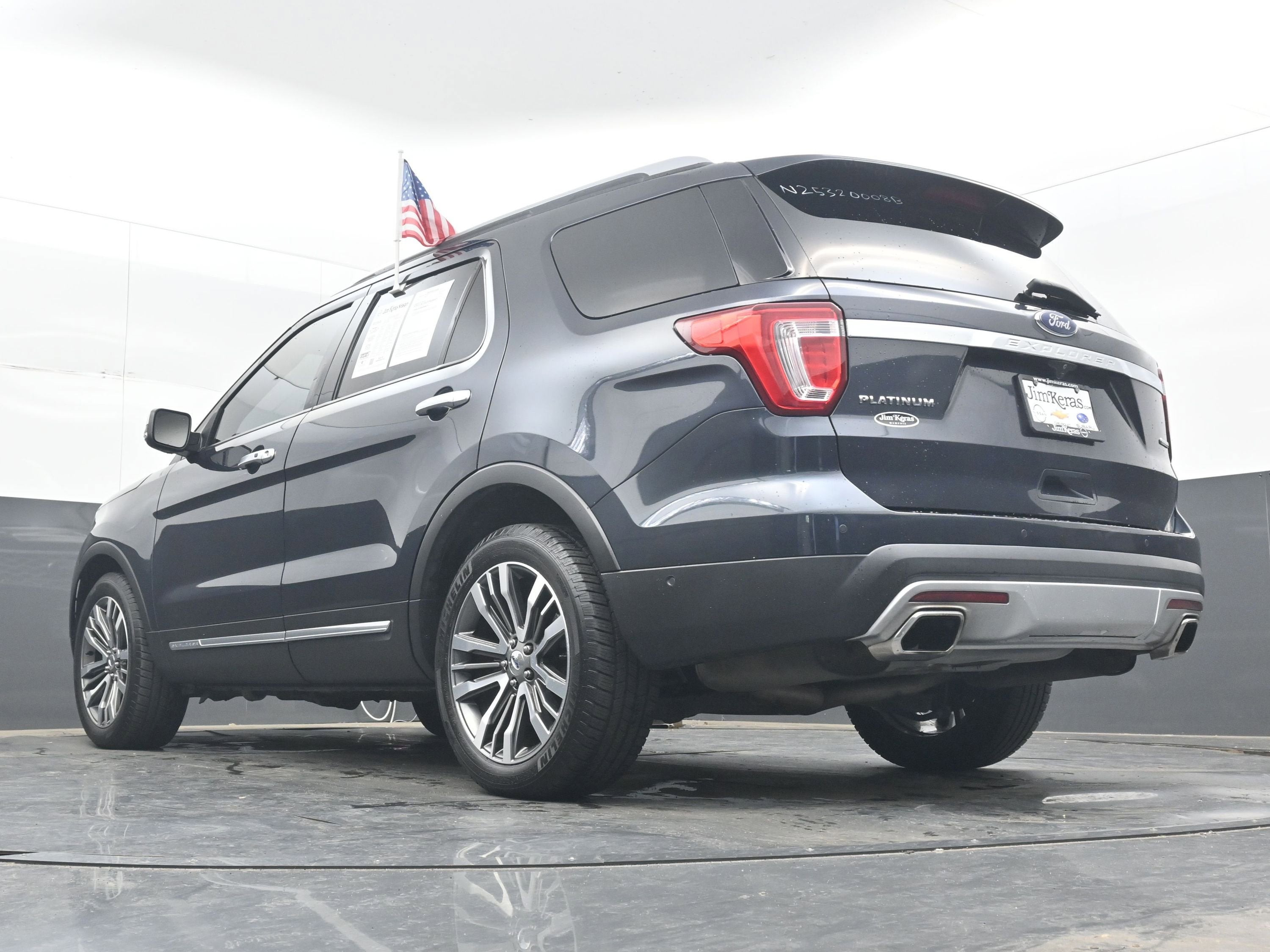 2017 Ford Explorer Platinum