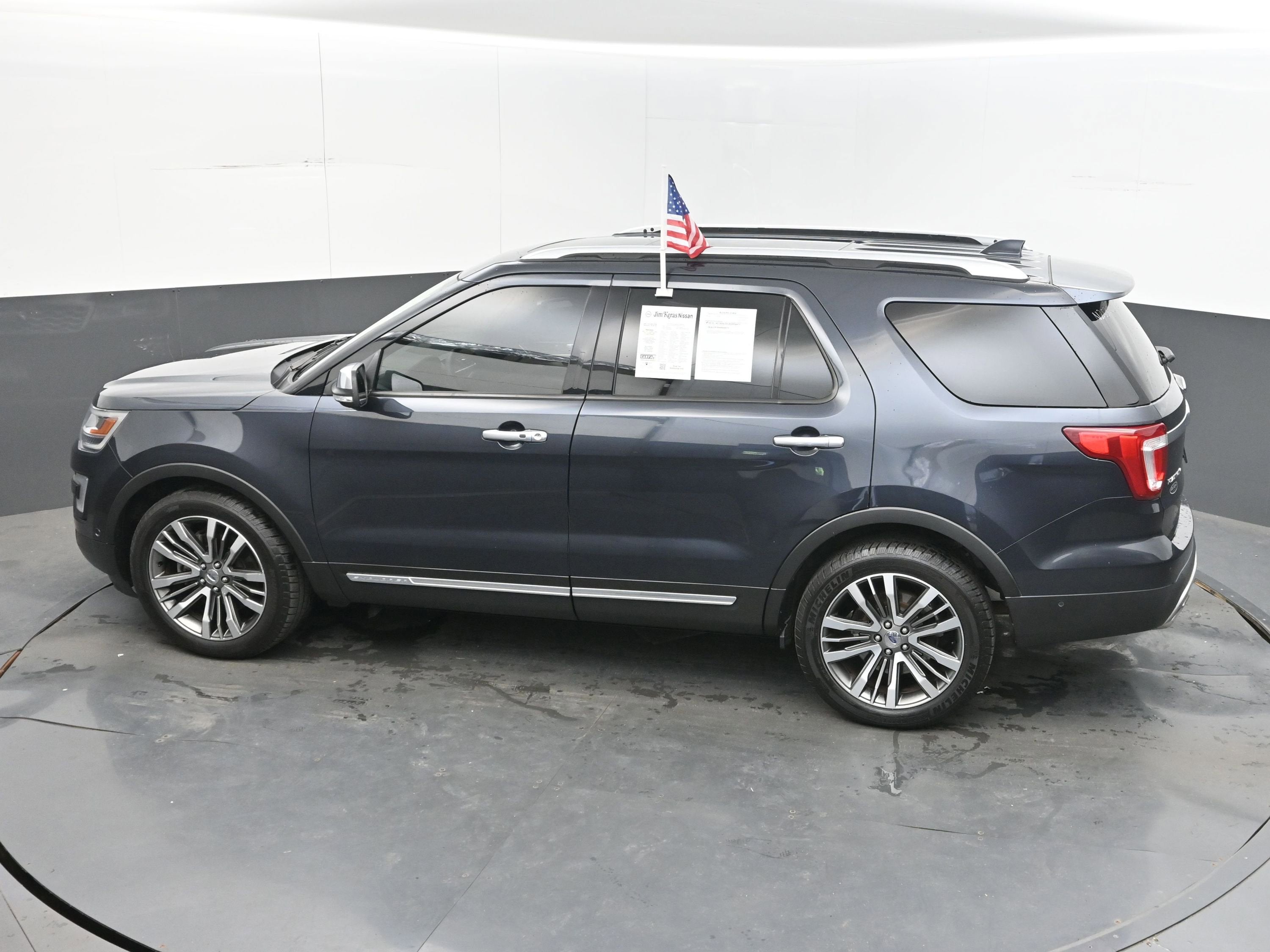 2017 Ford Explorer Platinum