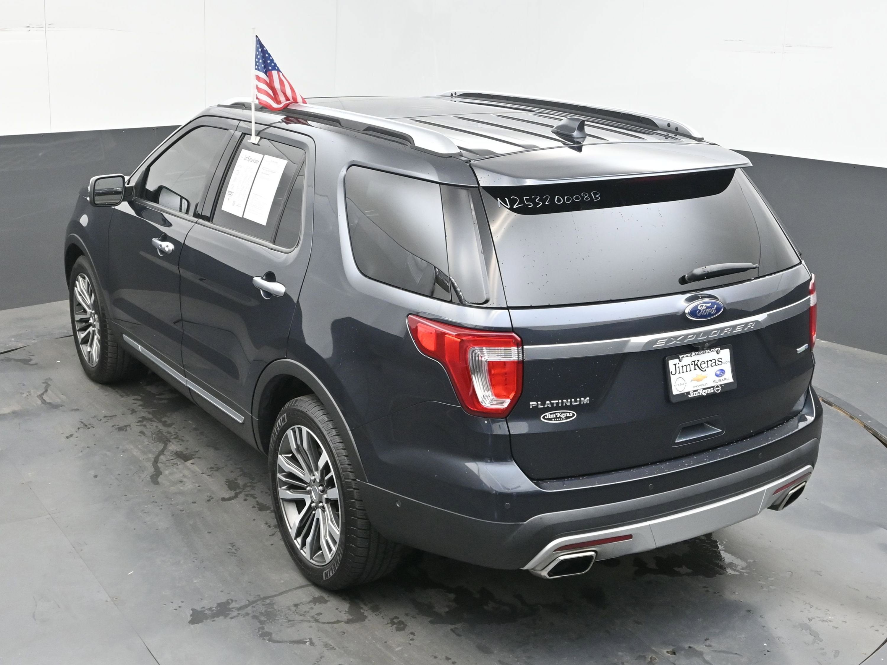 2017 Ford Explorer Platinum