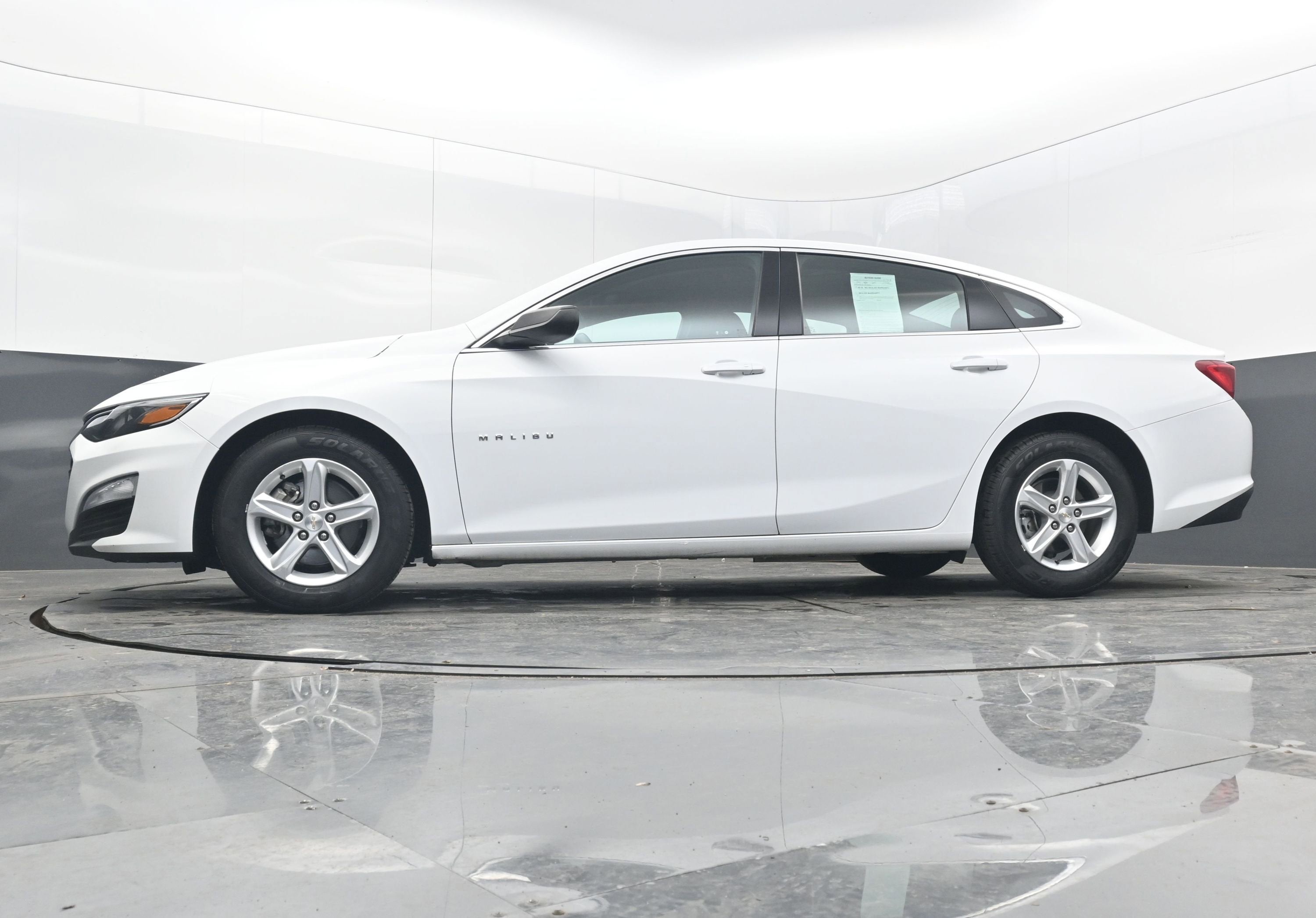 2023 Chevrolet Malibu LS