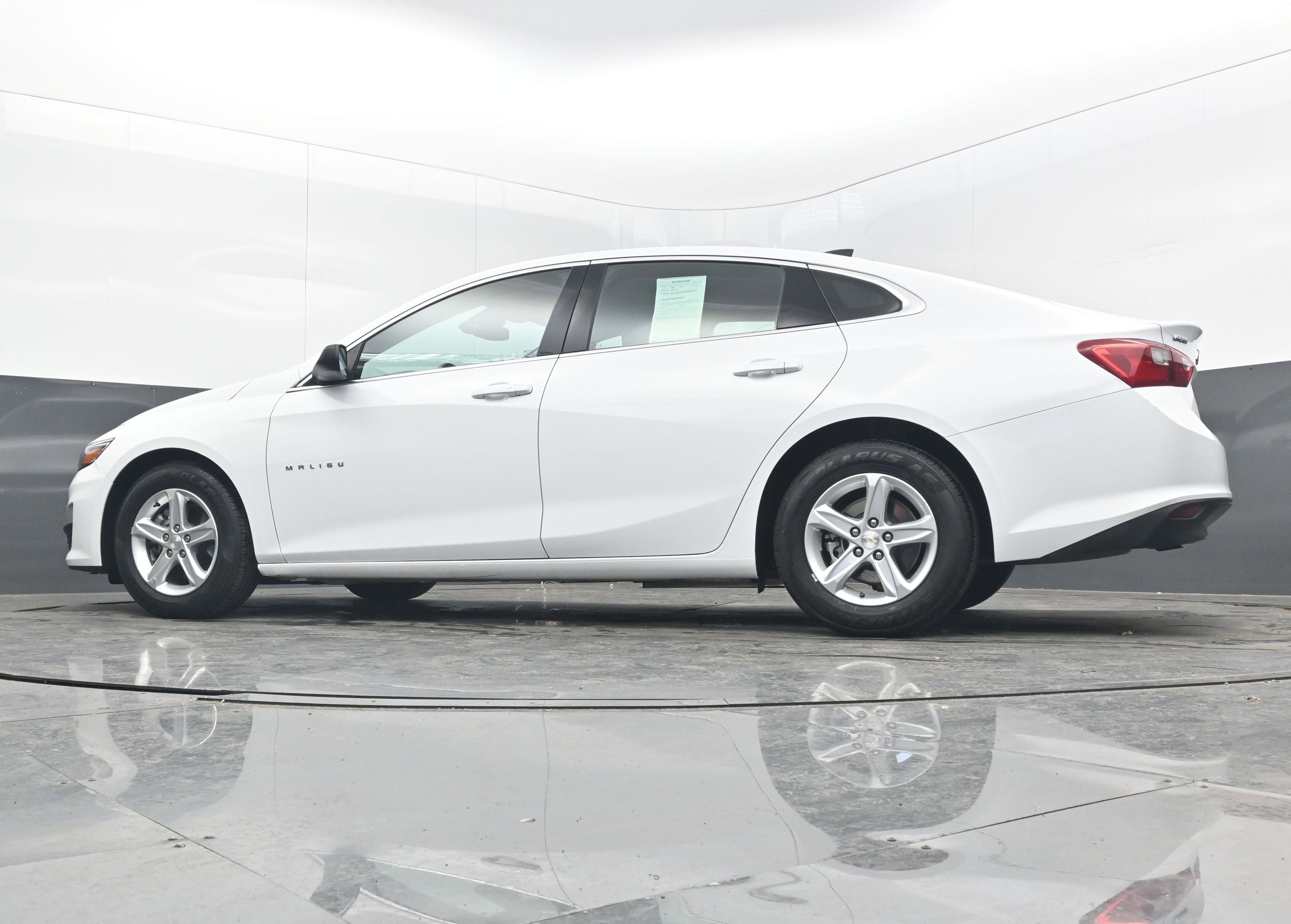 2023 Chevrolet Malibu LS