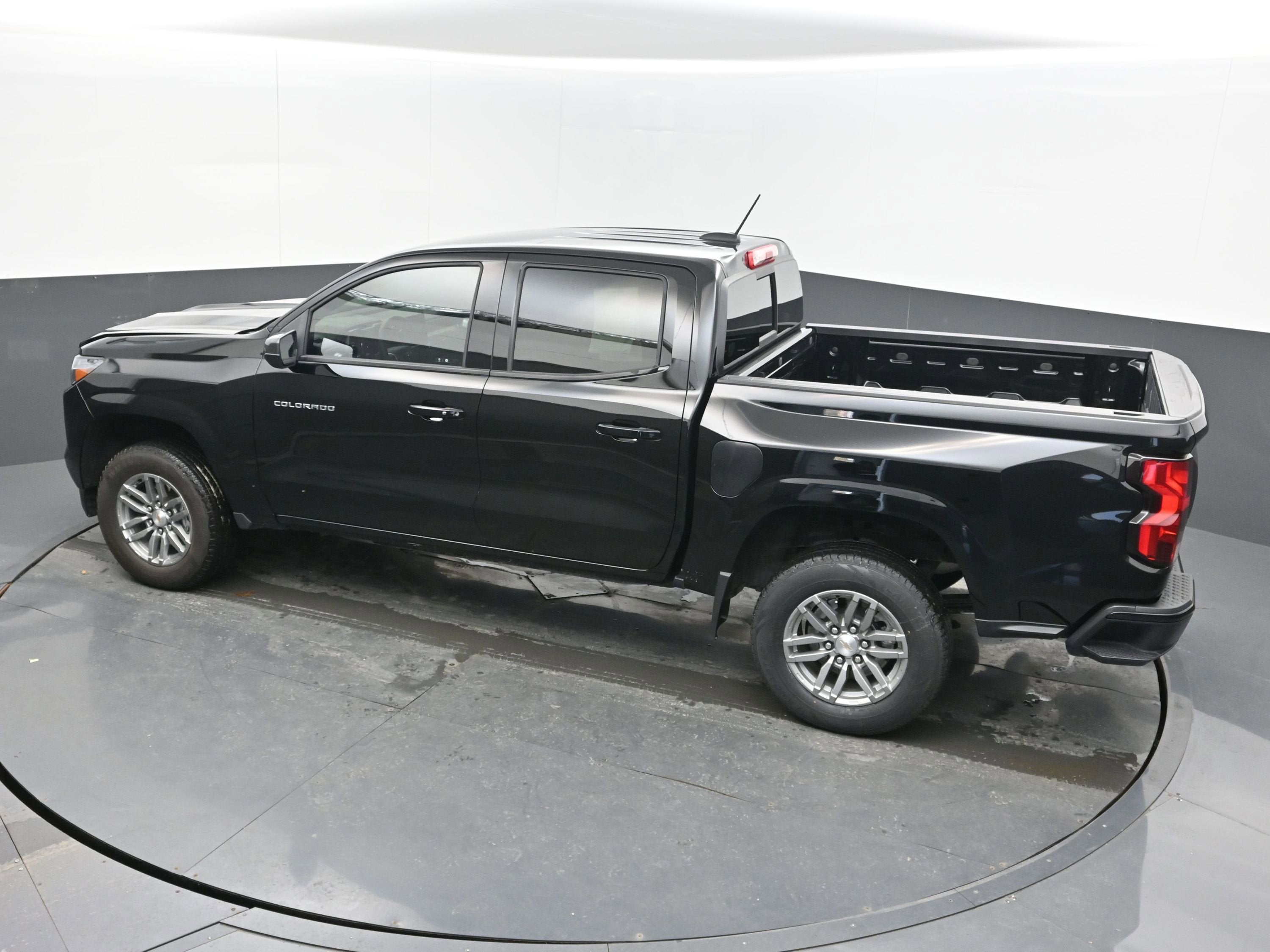 2024 Chevrolet Colorado 2WD LT