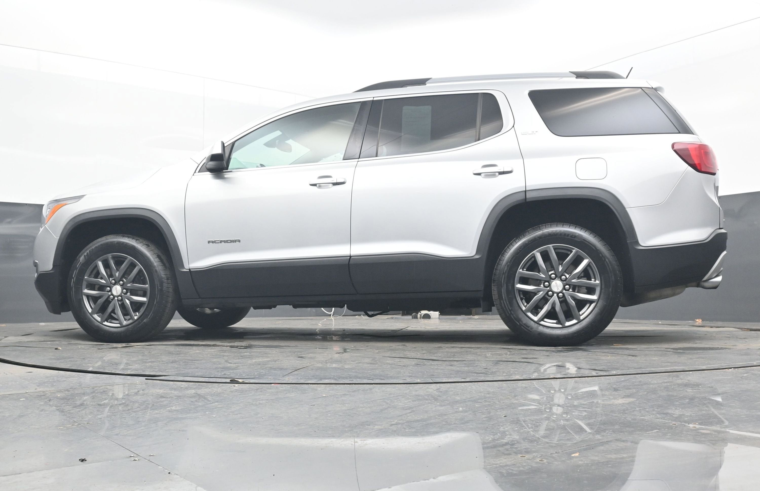 2019 GMC Acadia SLT