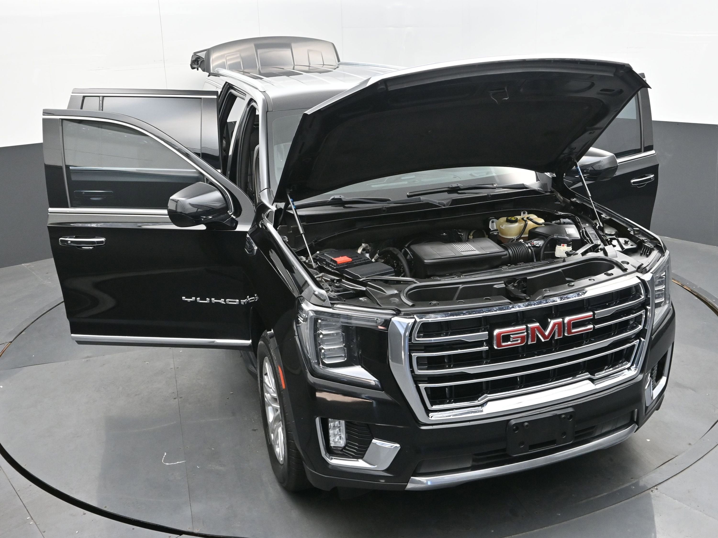 2021 GMC Yukon XL SLT
