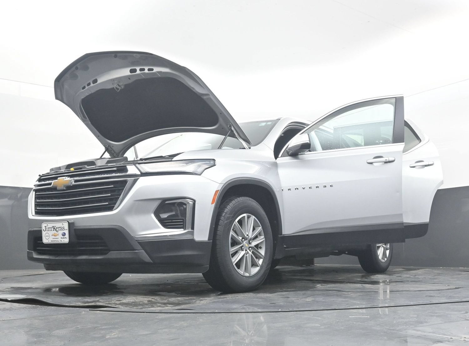 2022 Chevrolet Traverse LT Cloth
