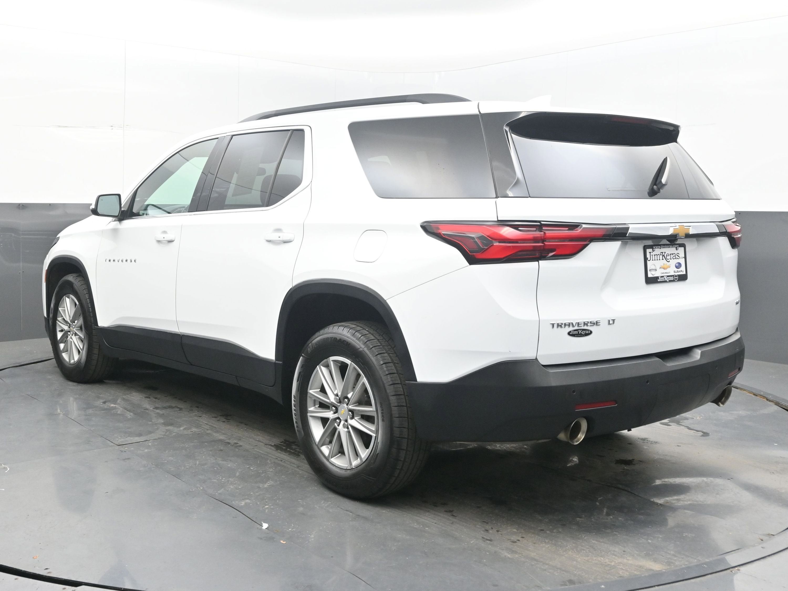 2022 Chevrolet Traverse LT Leather