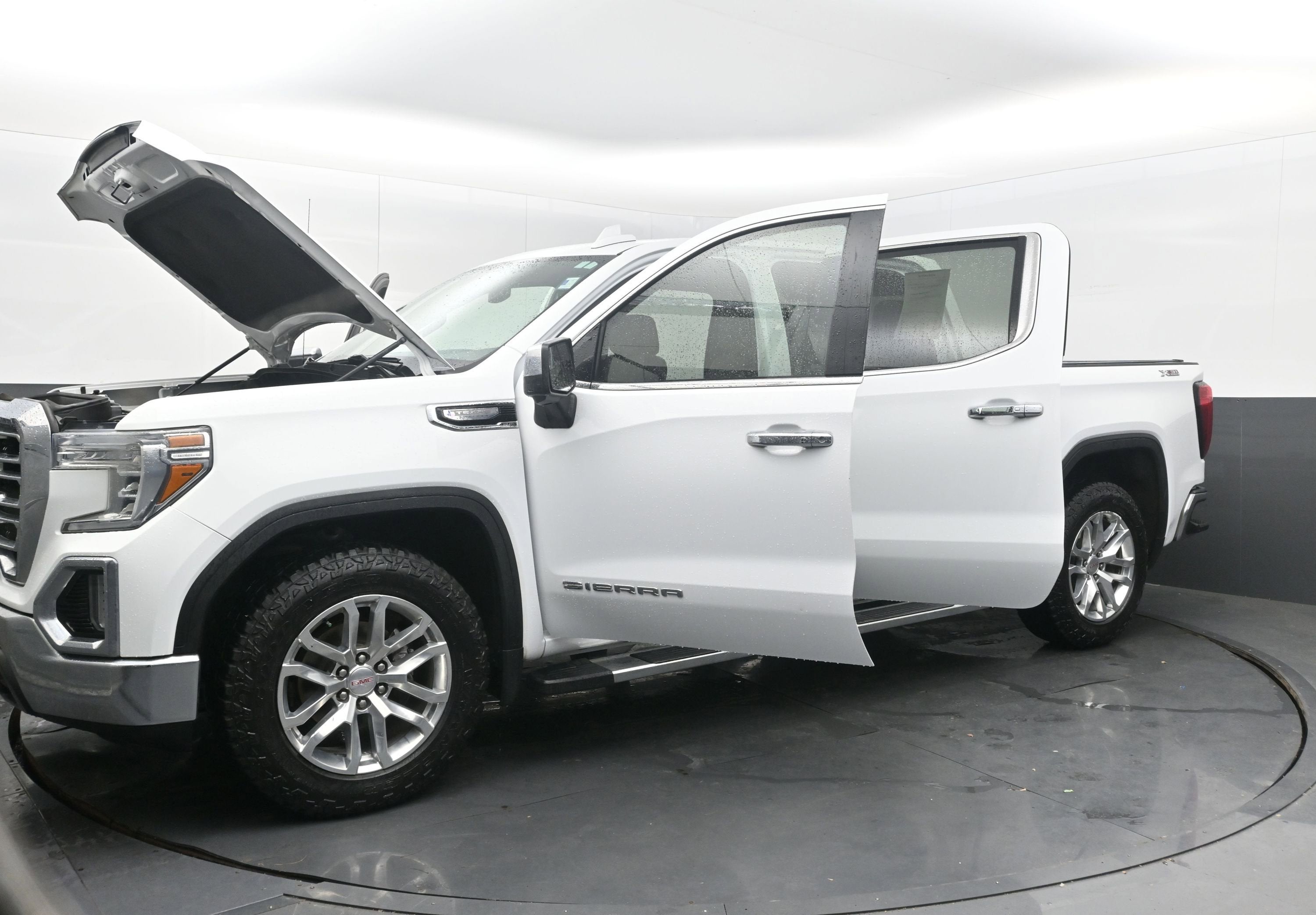 2019 GMC Sierra 1500 SLT