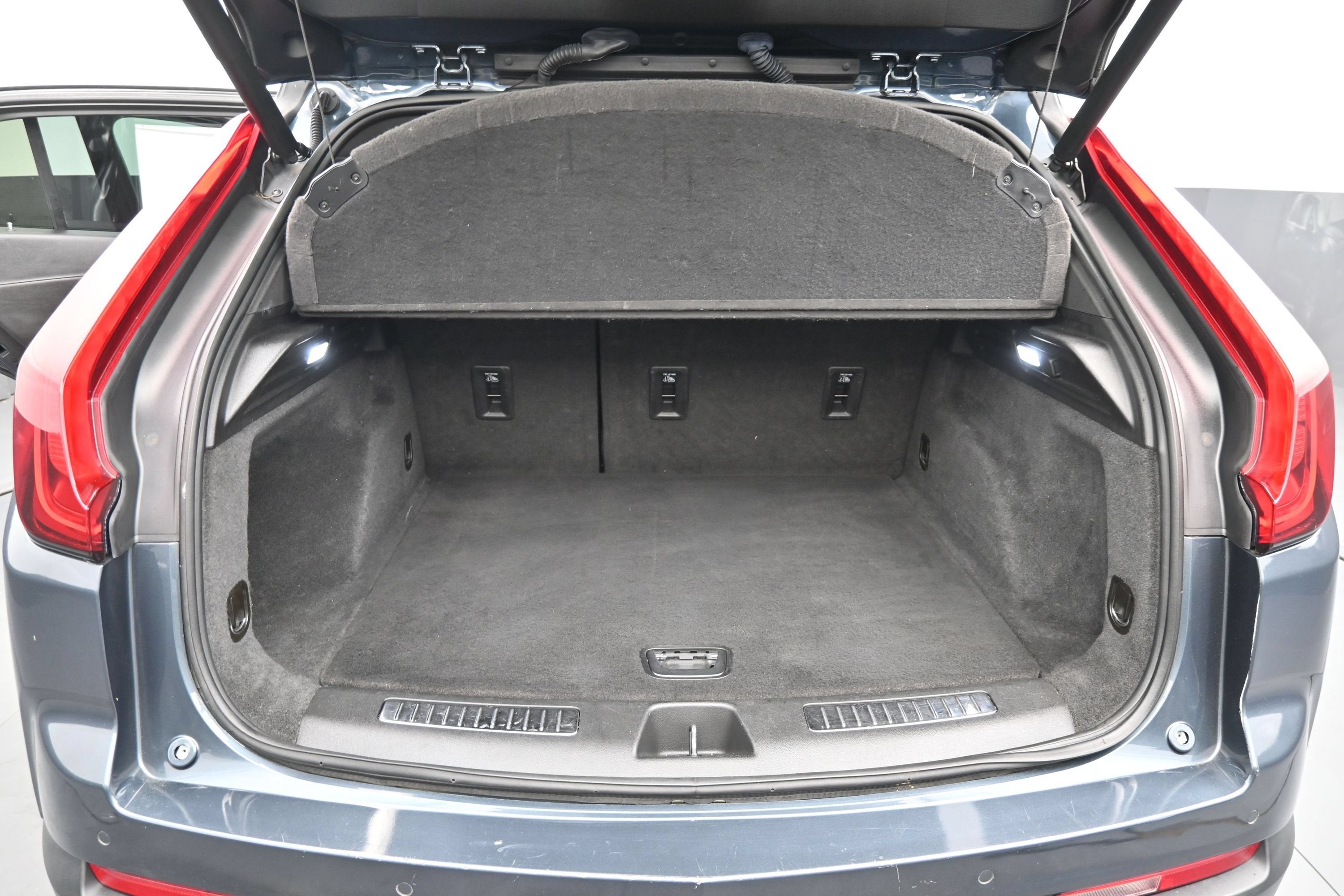 2020 Cadillac XT4 FWD Premium Luxury