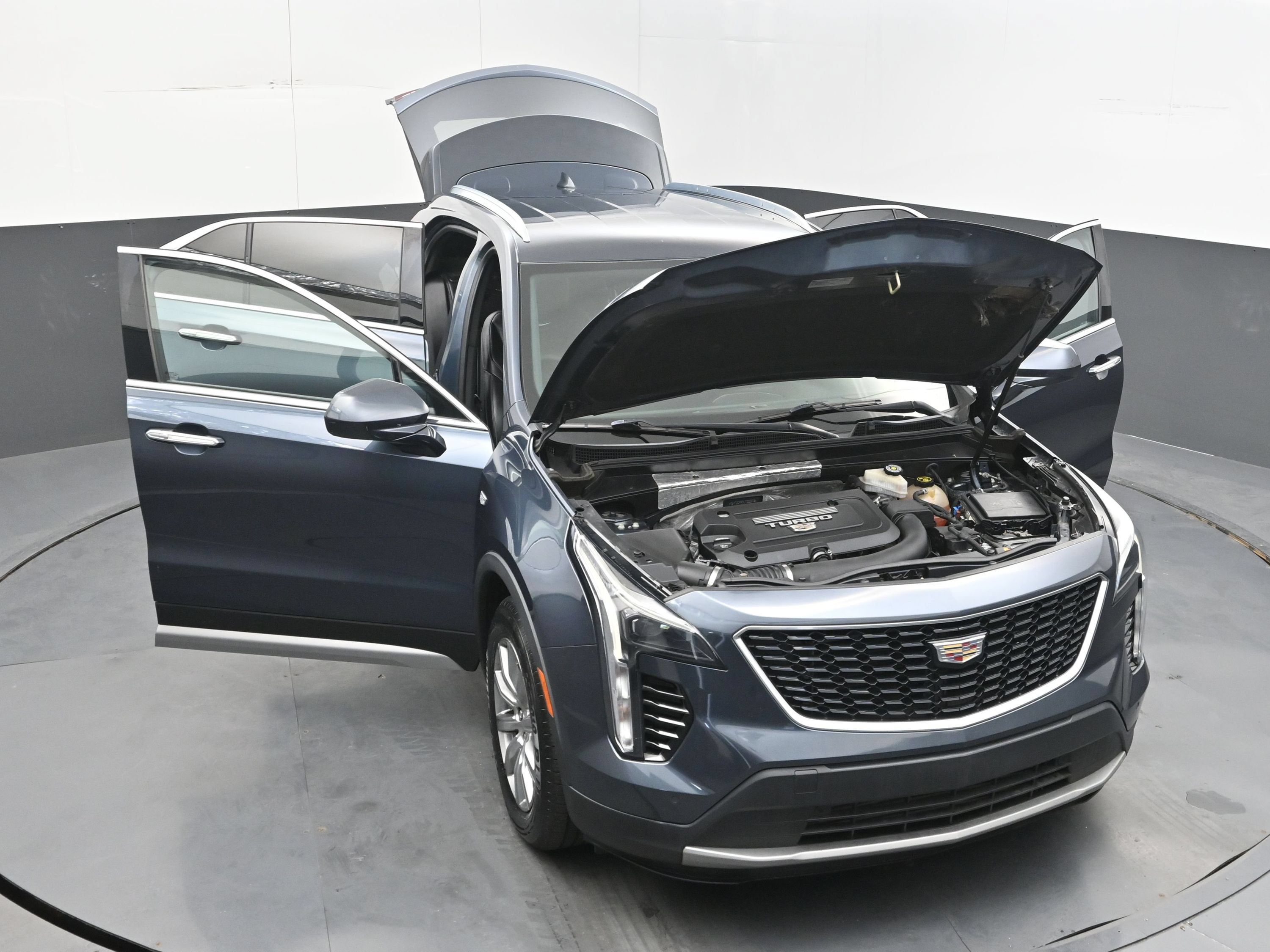 2020 Cadillac XT4 FWD Premium Luxury